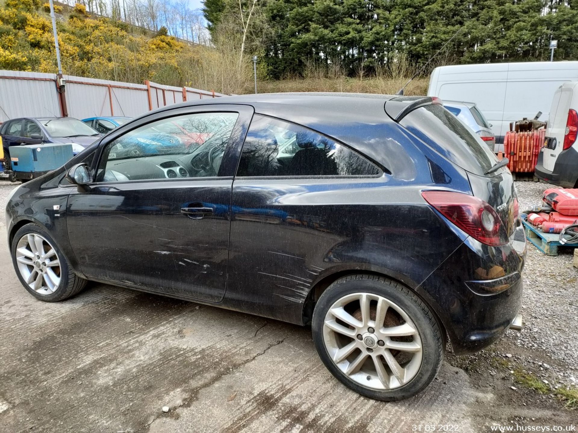 10/59 VAUXHALL CORSA SXI - 1364cc 3dr Hatchback (Black) - Image 10 of 24