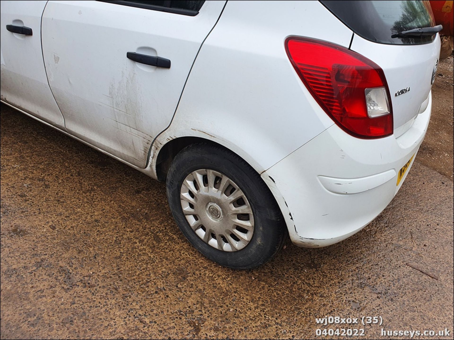 08/08 VAUXHALL CORSA LIFE CDTI - 1248cc 5dr Hatchback (White) - Image 35 of 52