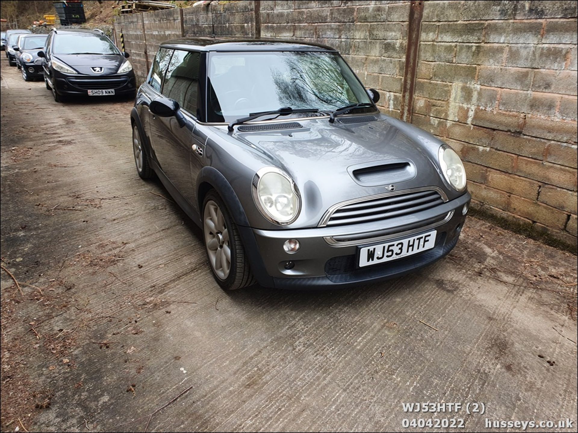 03/53 MINI MINI COOPER S - 1598cc 3dr Hatchback (Grey, 85k) - Image 2 of 24