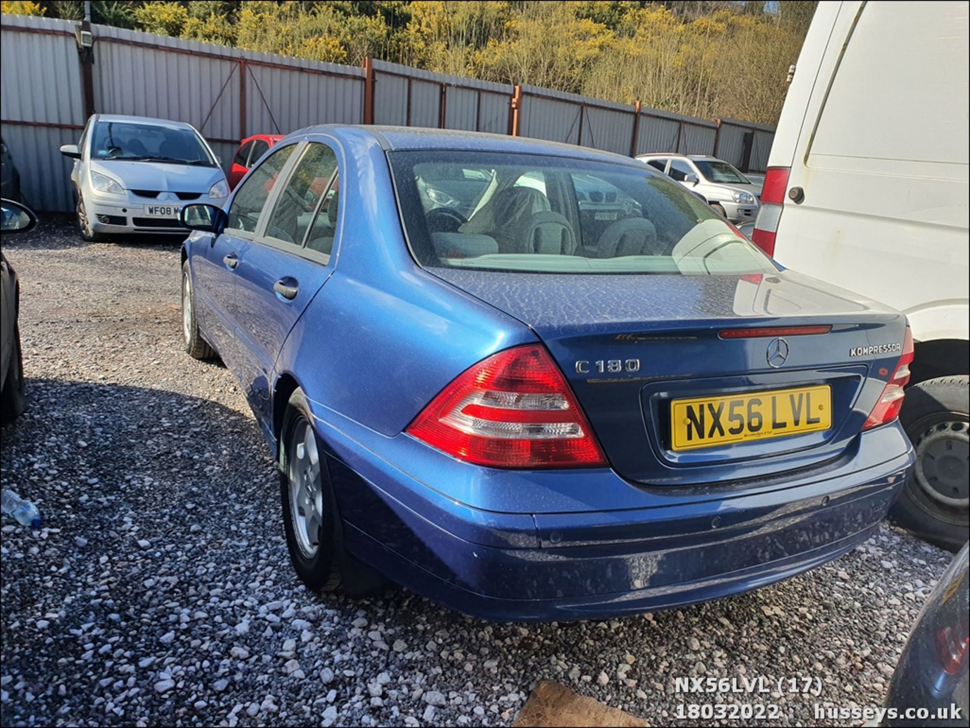 06/56 MERCEDES C180 KOMP. CLASSIC SE A - 1796cc 4dr Saloon (Blue, 89k) - Image 17 of 24