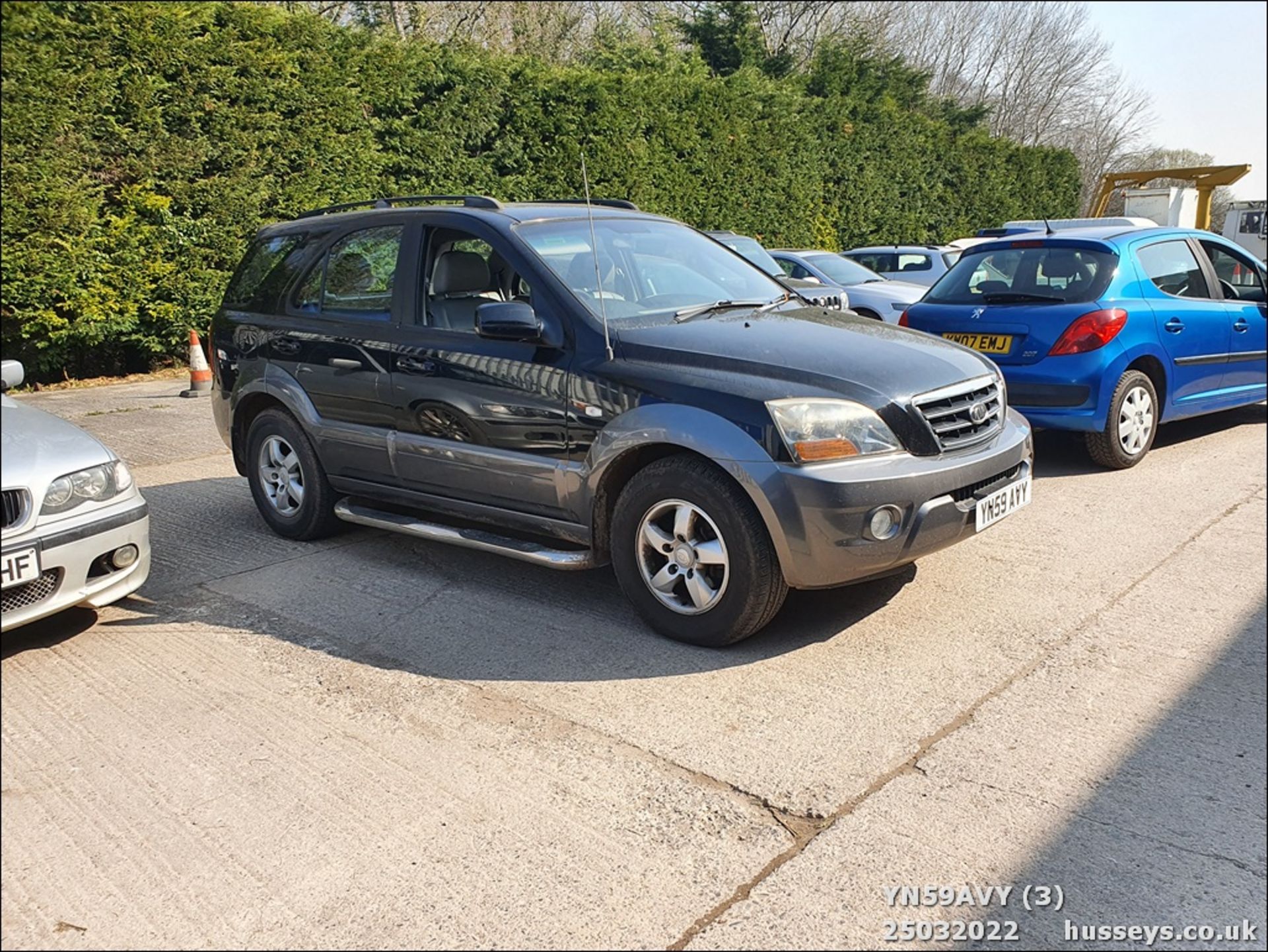 09/59 KIA - 2497cc 5dr MPV (Black, 55k) - Image 4 of 45