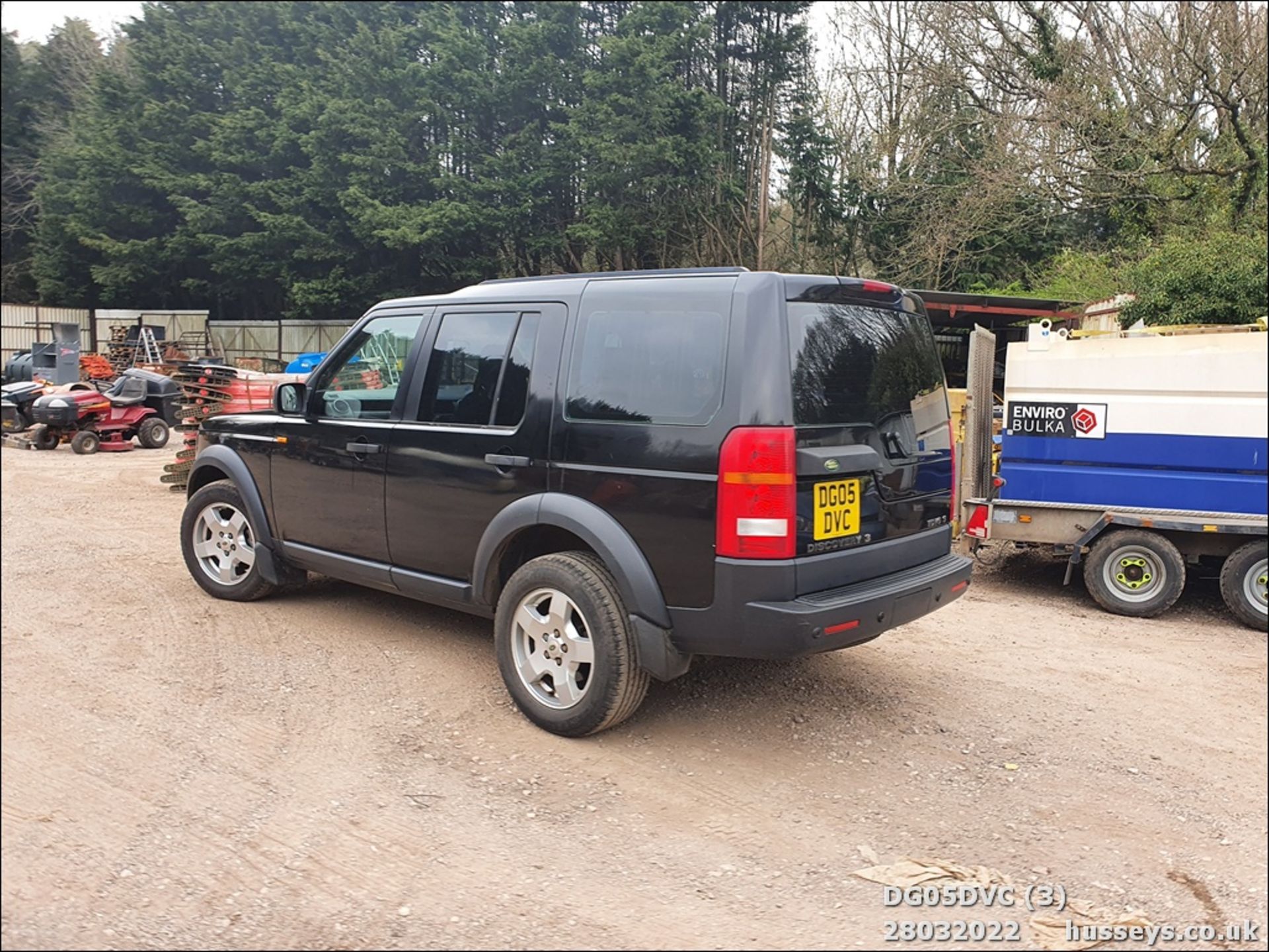 05/05 LAND ROVER DISCOVERY 3 TDV6 S - 2720cc 5dr Estate (Black, 136k) - Image 4 of 35