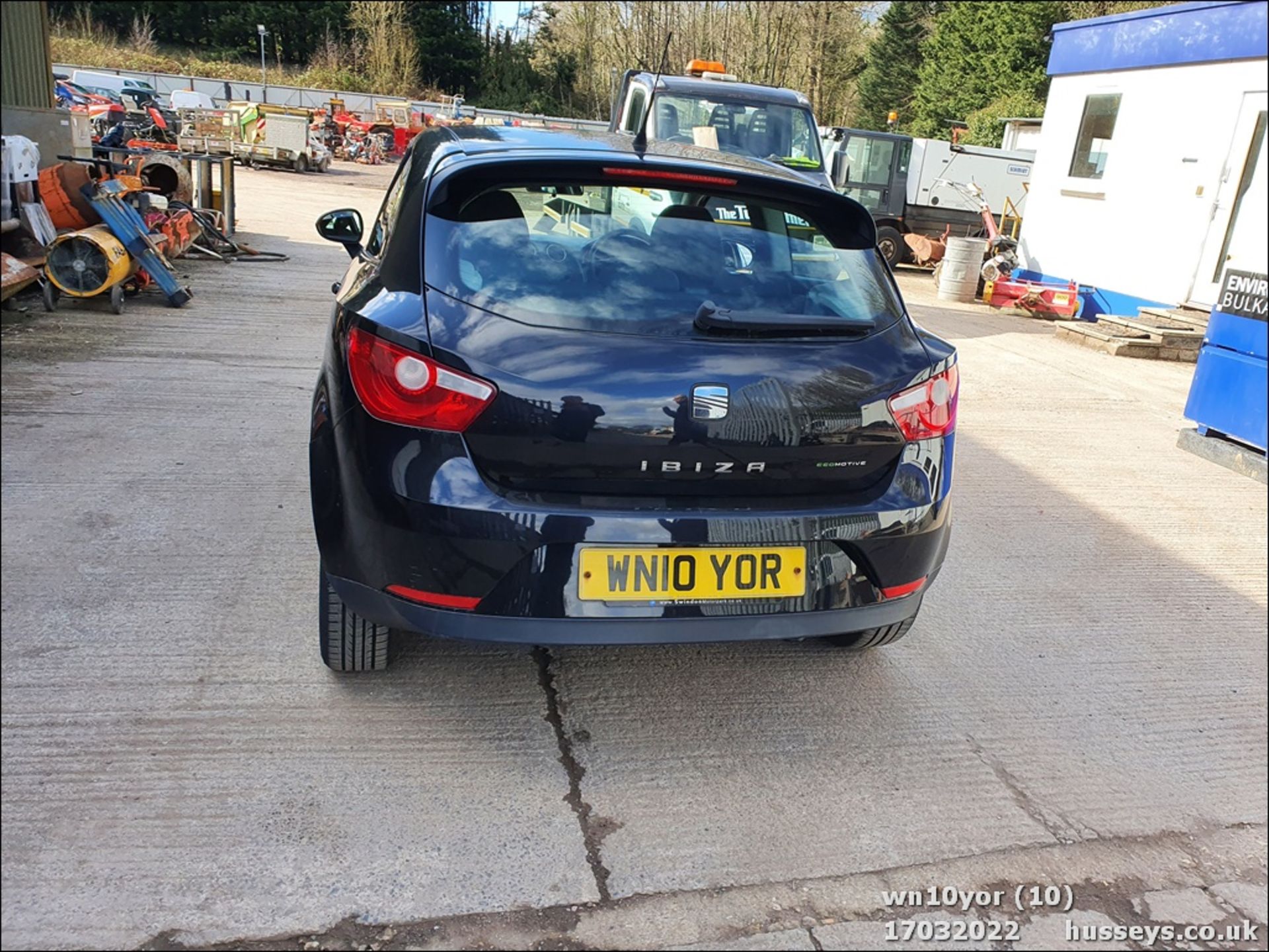 10/10 SEAT IBIZA ECOMOTIVE TDI - 1422cc 3dr Hatchback (Black, 146k) - Image 8 of 27