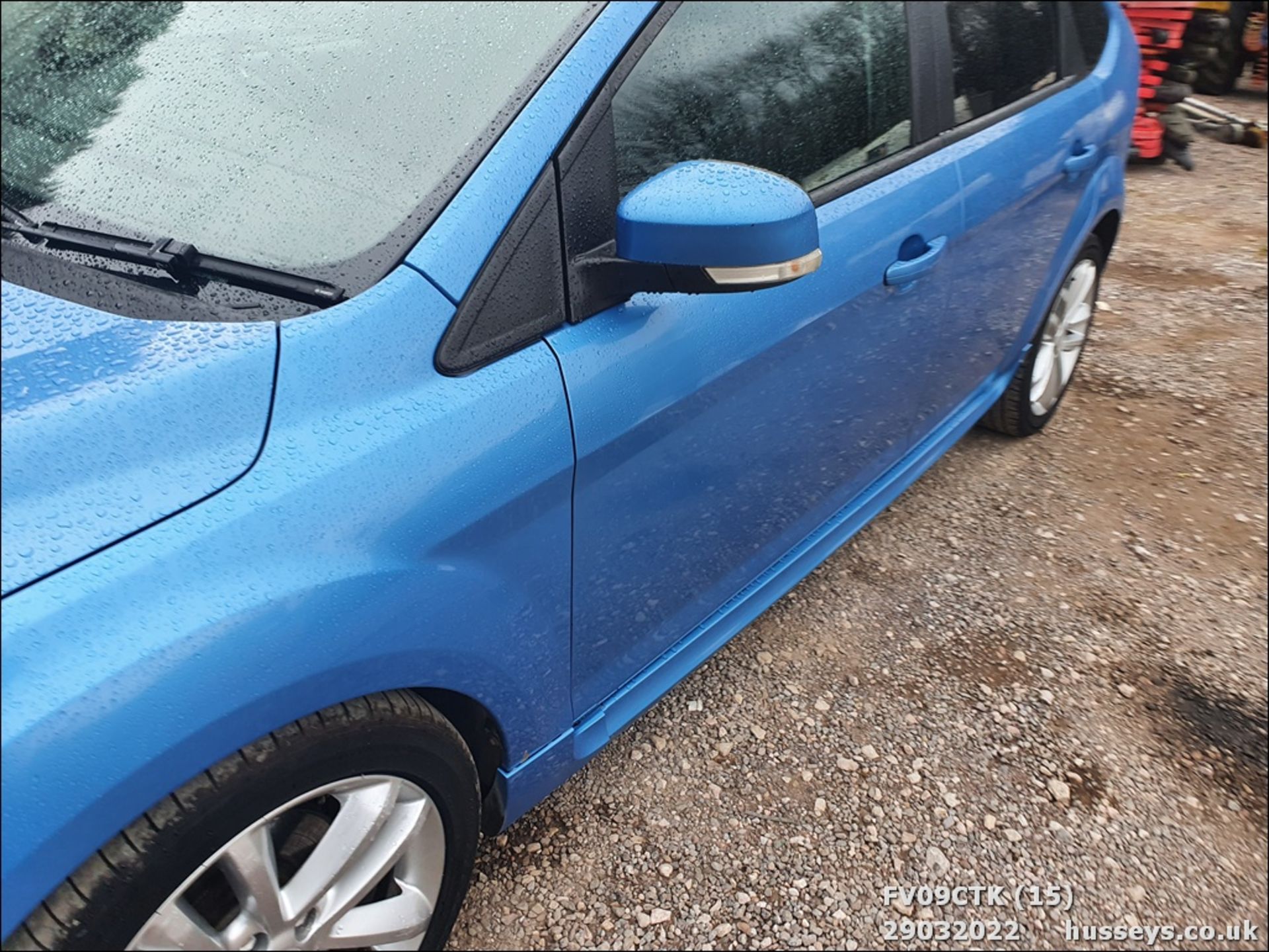 09/09 FORD FOCUS ZETEC S 115 TDCI - 1753cc 5dr Hatchback (Blue, 168k) - Image 15 of 32