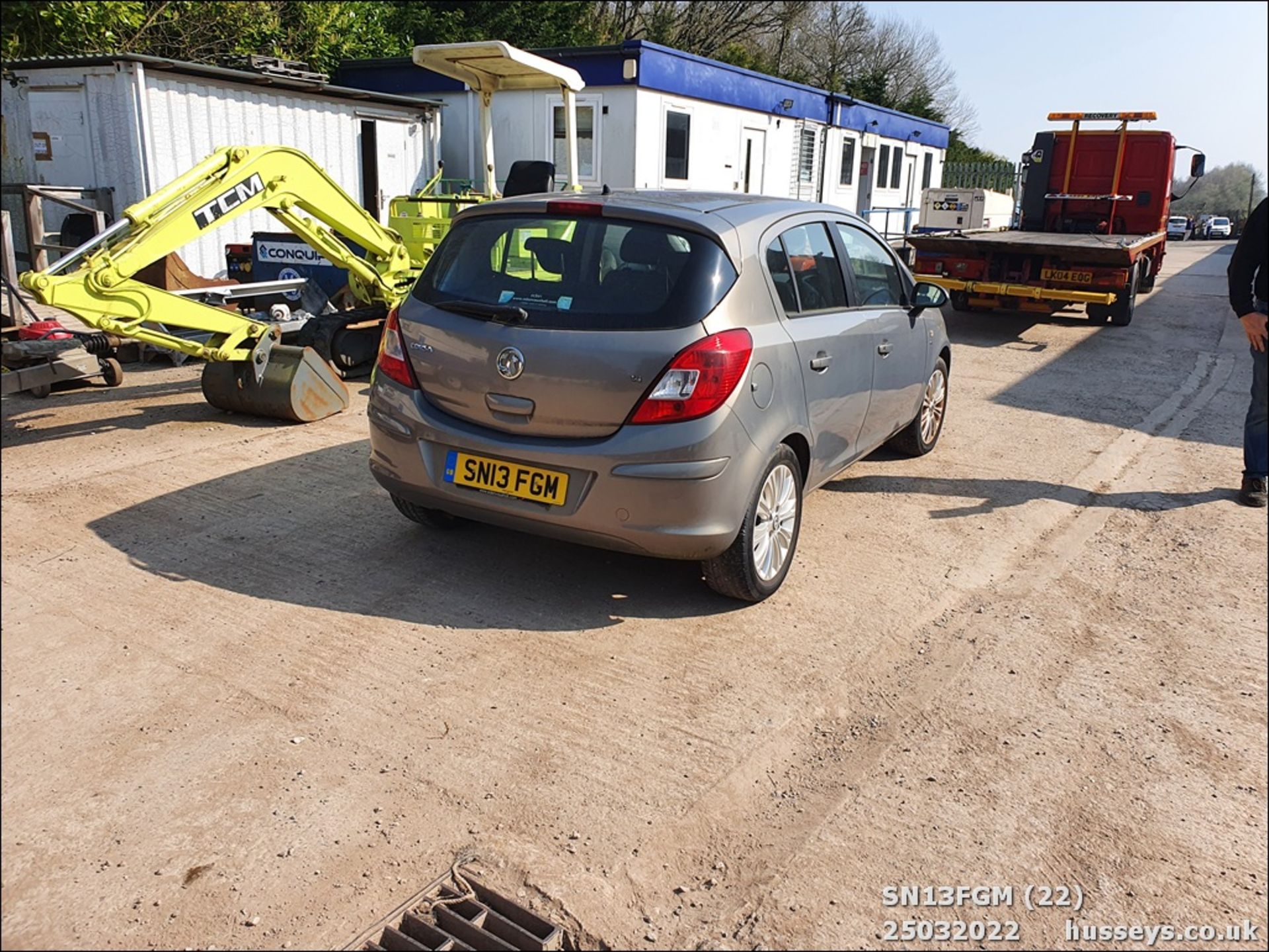 13/13 VAUXHALL CORSA SE AUTO - 1398cc 5dr Hatchback (Brown) - Image 22 of 22