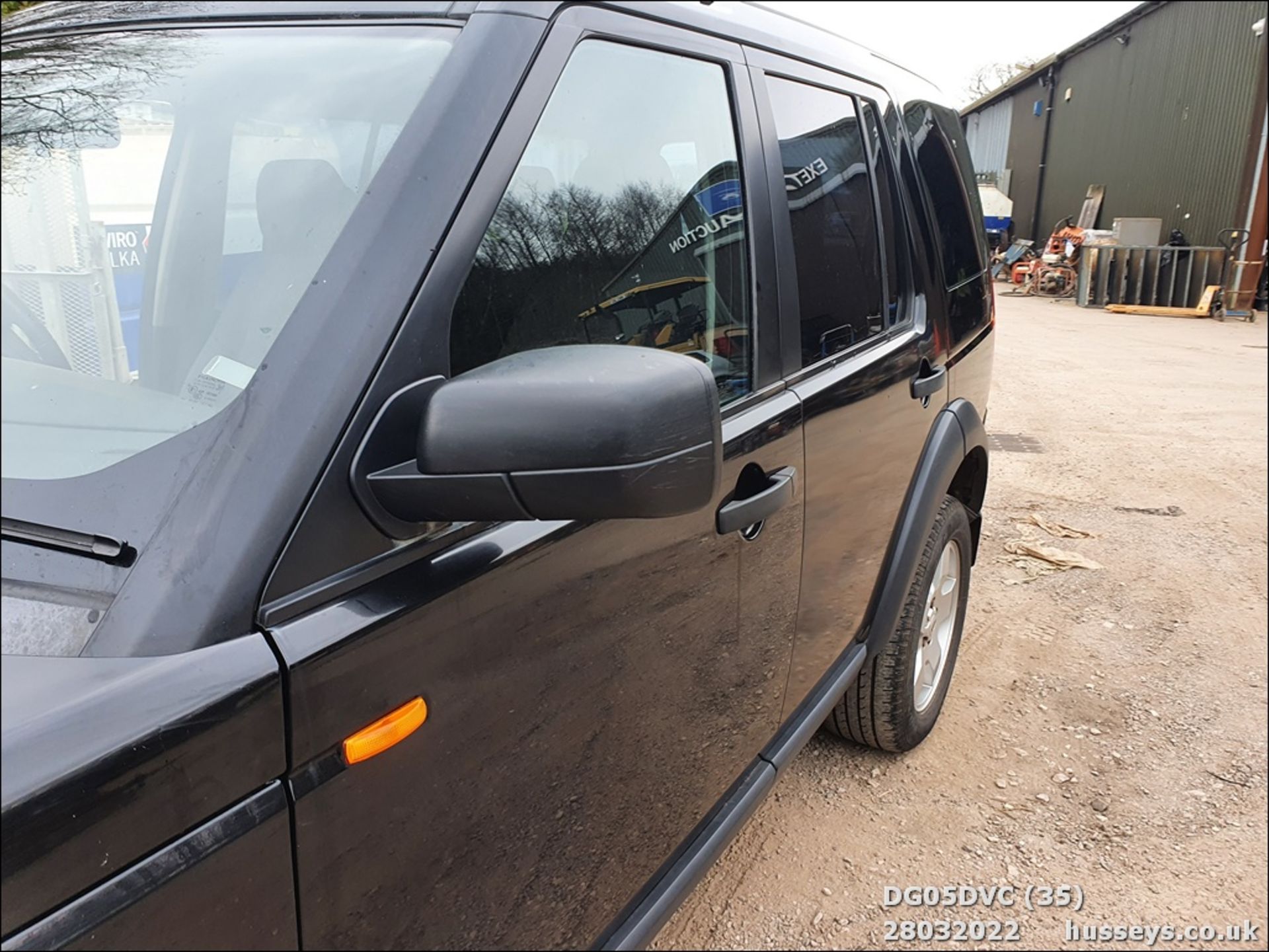 05/05 LAND ROVER DISCOVERY 3 TDV6 S - 2720cc 5dr Estate (Black, 136k) - Image 35 of 35