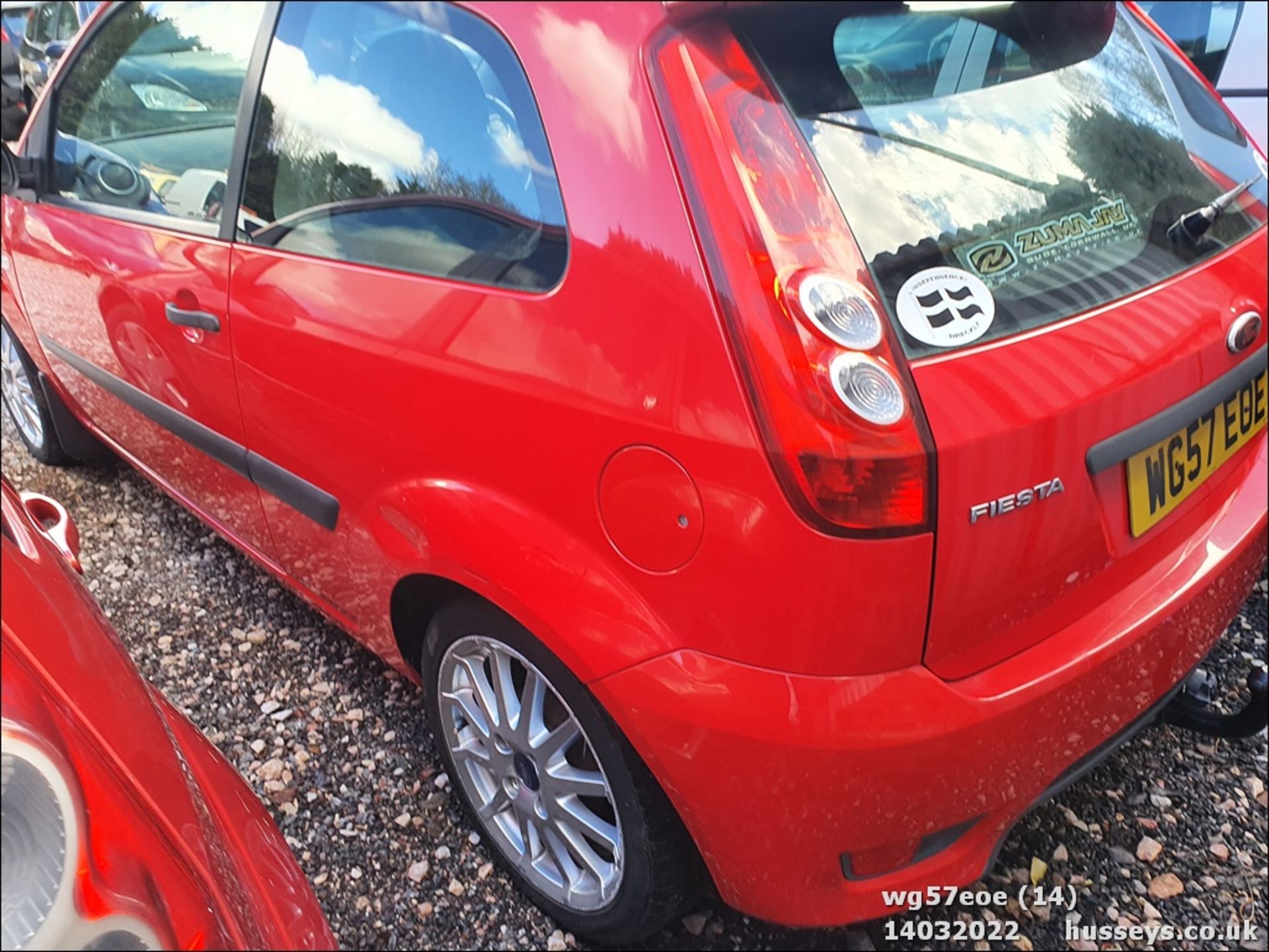 07/57 FORD FIESTA ZETEC S - 1596cc 3dr Hatchback (Red) - Image 14 of 15