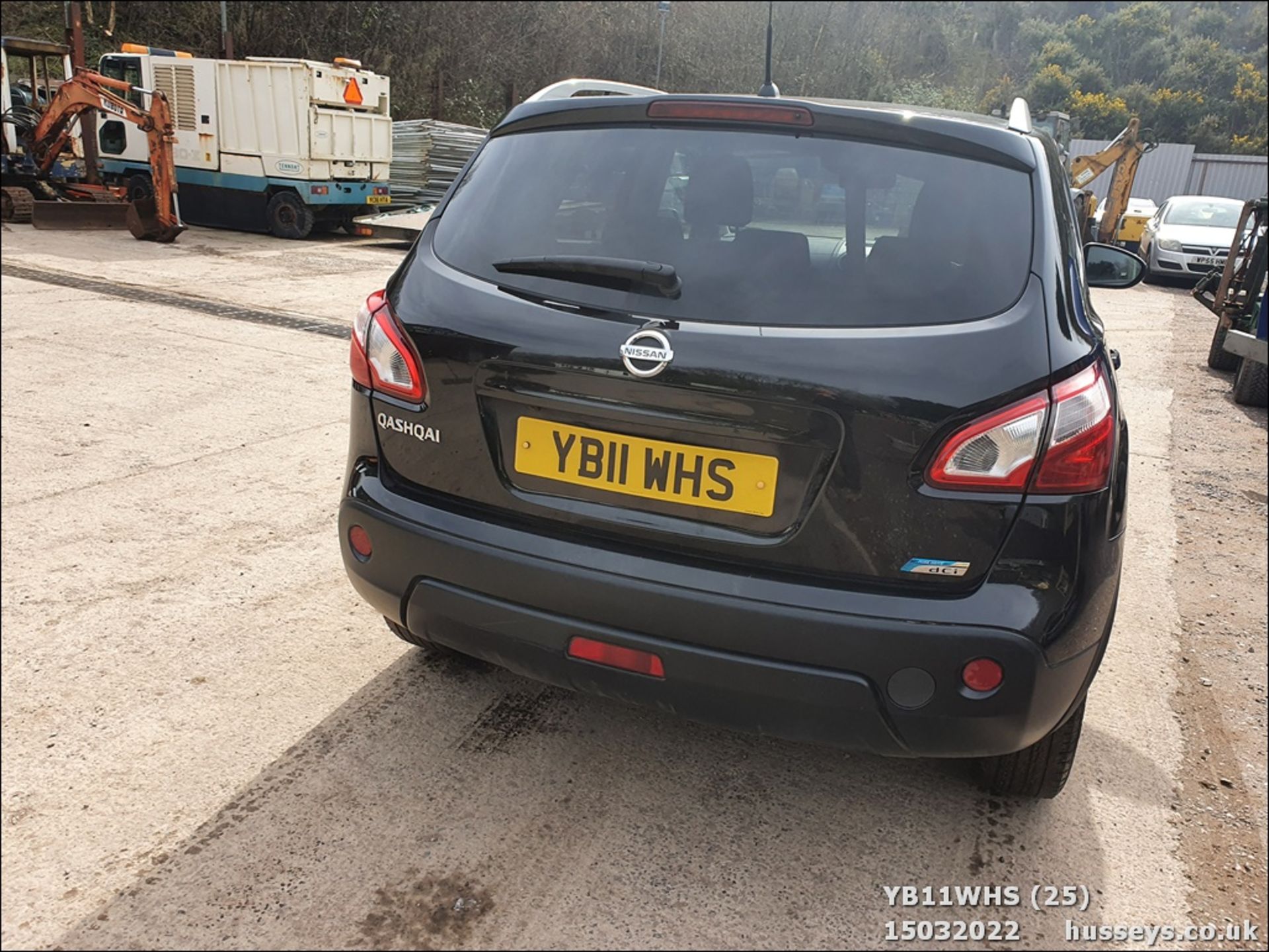 11/11 NISSAN QASHQAI N-TEC DCI - 1461cc 5dr Hatchback (Black, 148k) - Image 25 of 33