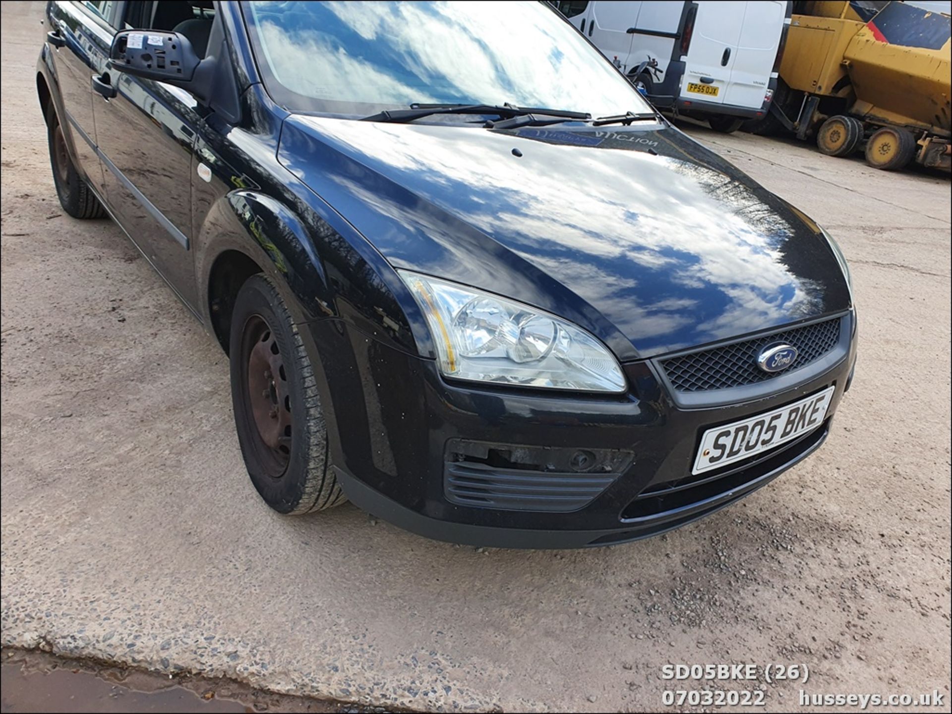 05/05 FORD FOCUS STUDIO - 1388cc 5dr Hatchback (Black, 105k) - Image 26 of 31