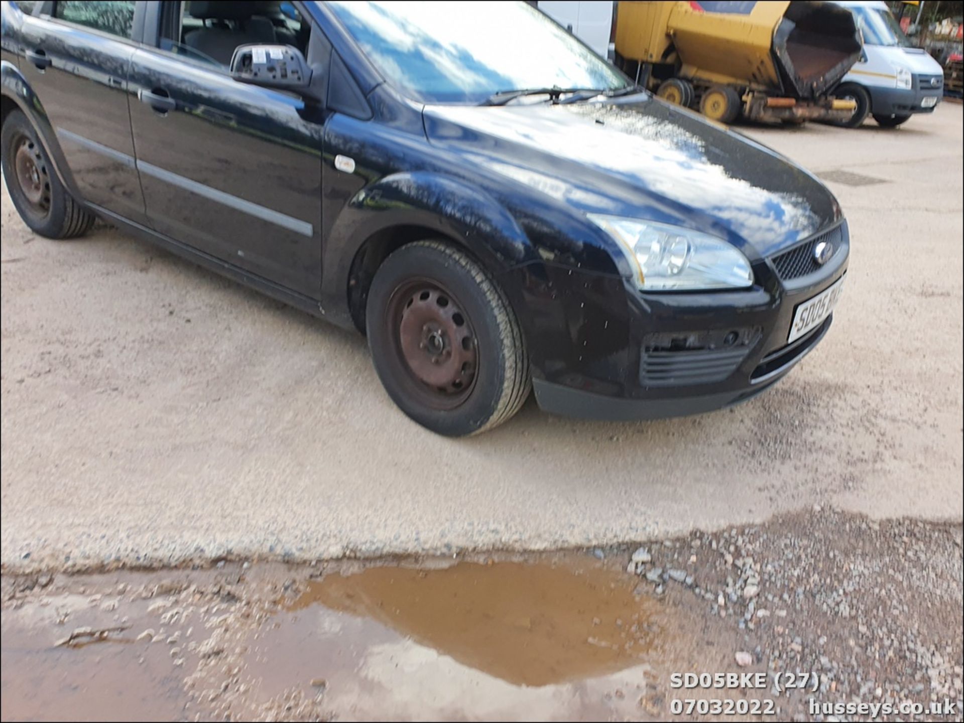 05/05 FORD FOCUS STUDIO - 1388cc 5dr Hatchback (Black, 105k) - Image 27 of 31