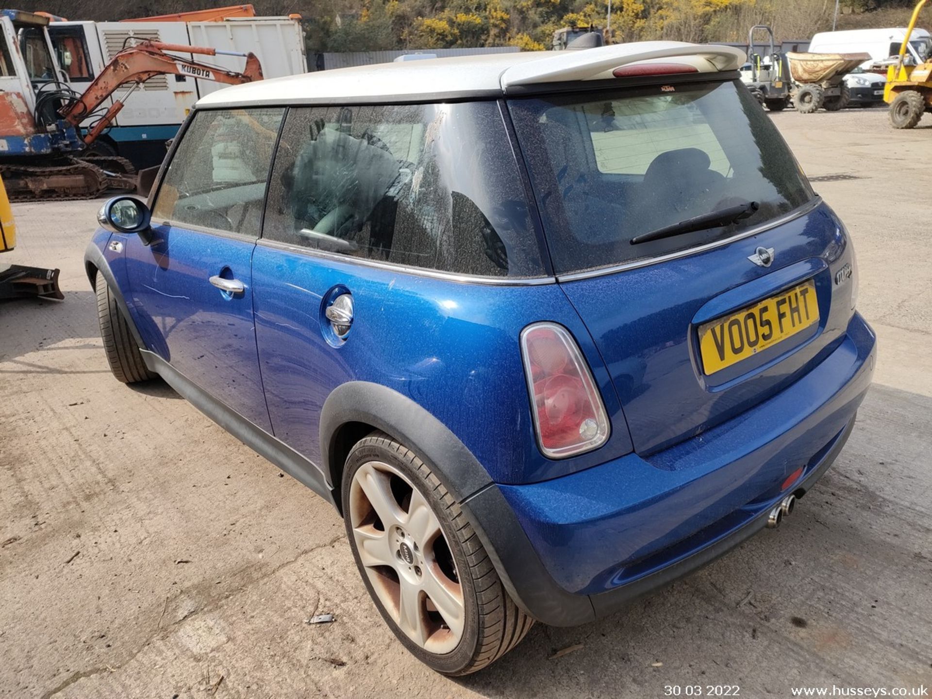 05/05 MINI MINI COOPER S - 1598cc 3dr Hatchback (Blue) - Image 8 of 21