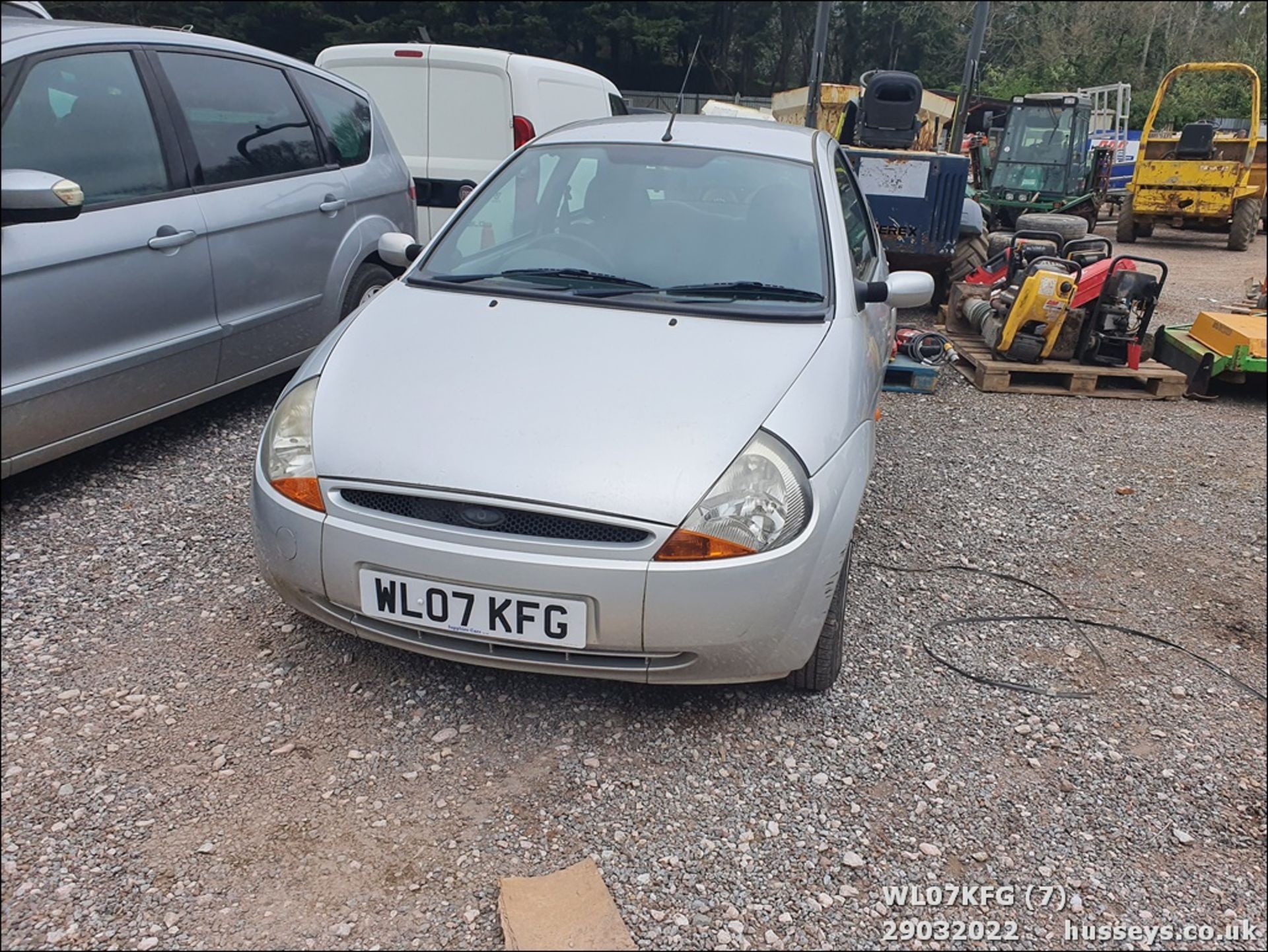 07/07 FORD KA STYLE CLIMATE - 1297cc 3dr Hatchback (Silver) - Image 7 of 24