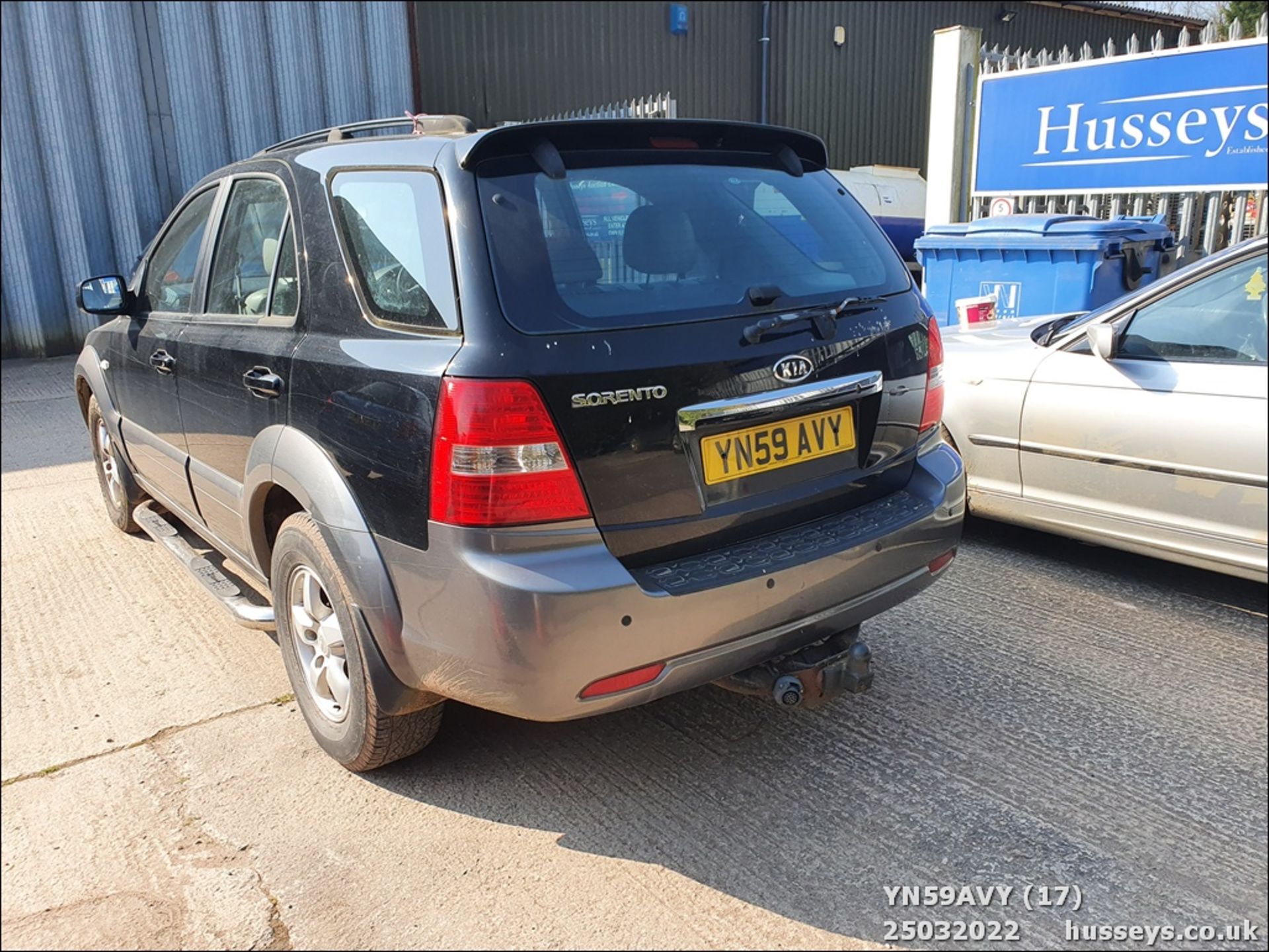 09/59 KIA - 2497cc 5dr MPV (Black, 55k) - Image 17 of 45