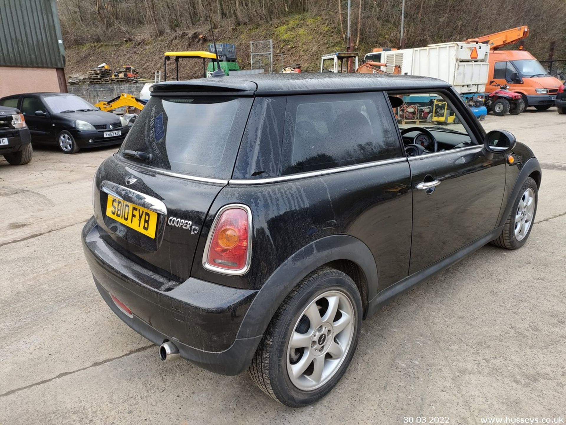 10/10 MINI COOPER D - 1560cc 3dr Hatchback (Black, 83k) - Image 13 of 21