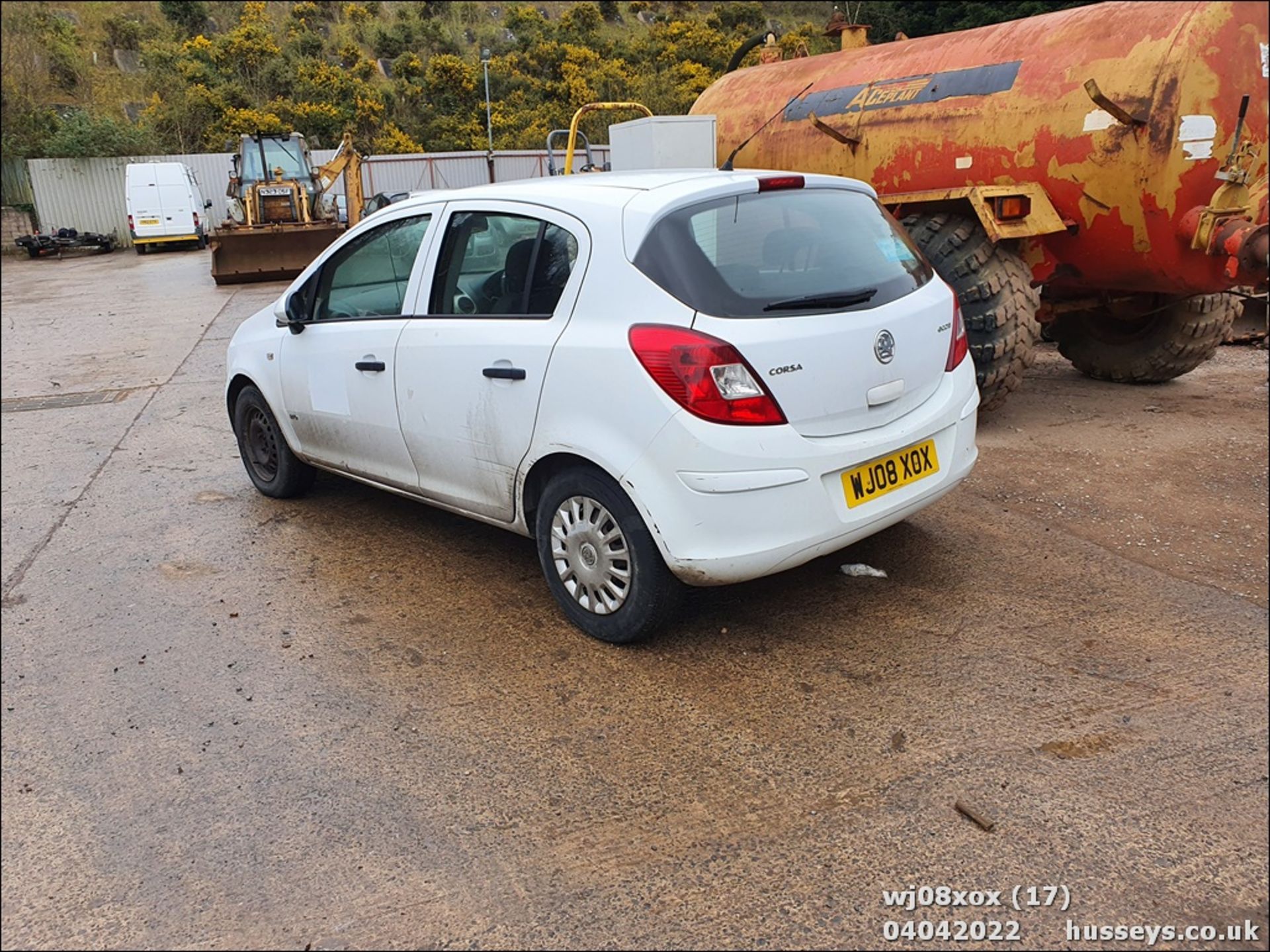 08/08 VAUXHALL CORSA LIFE CDTI - 1248cc 5dr Hatchback (White) - Image 17 of 52