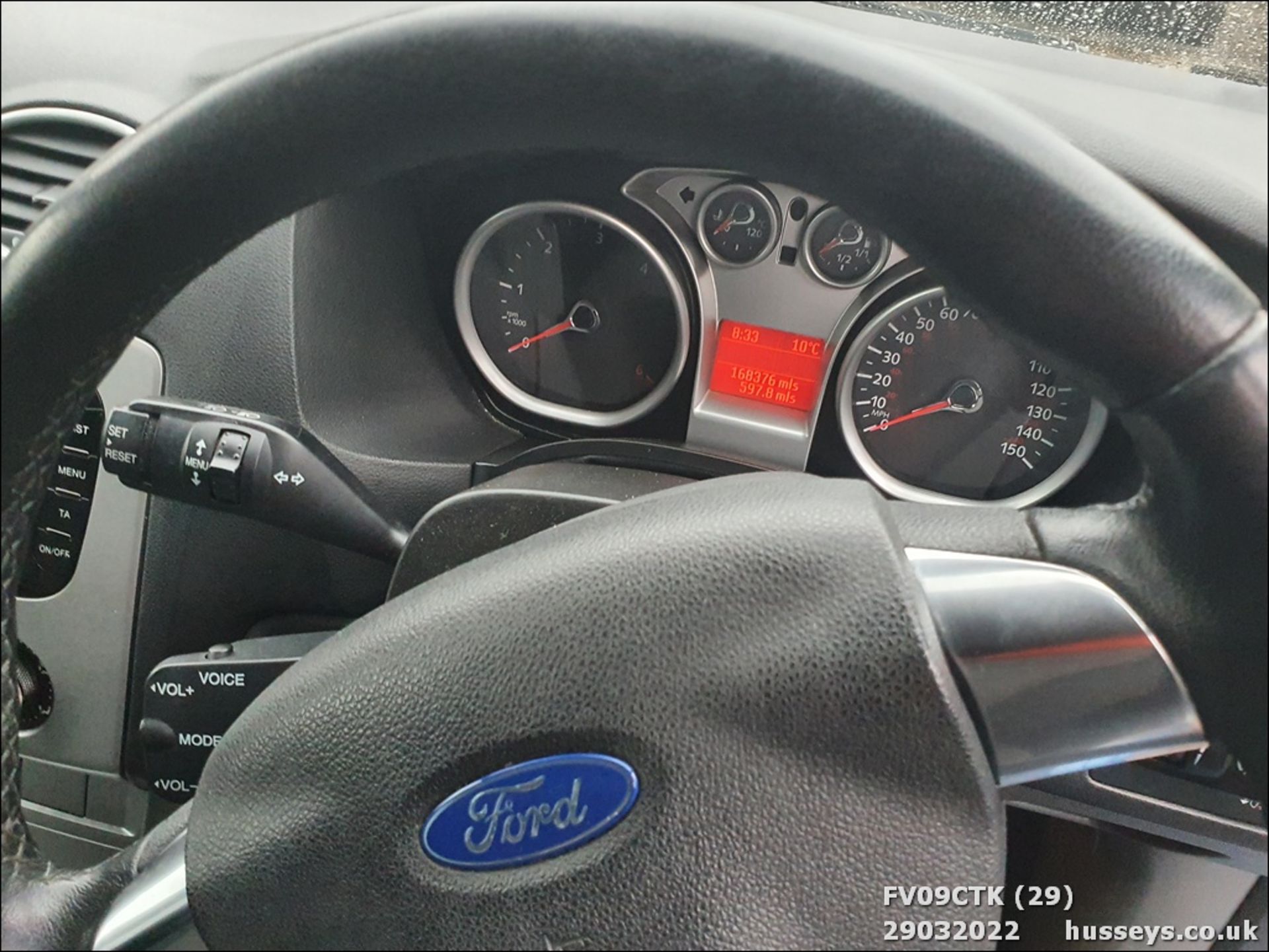 09/09 FORD FOCUS ZETEC S 115 TDCI - 1753cc 5dr Hatchback (Blue, 168k) - Image 29 of 32