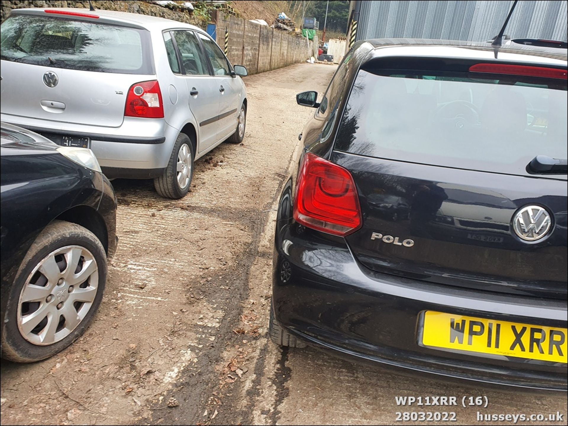 11/11 VOLKSWAGEN POLO MATCH 60 - 1198cc 3dr Hatchback (Black, 127k) - Image 16 of 40