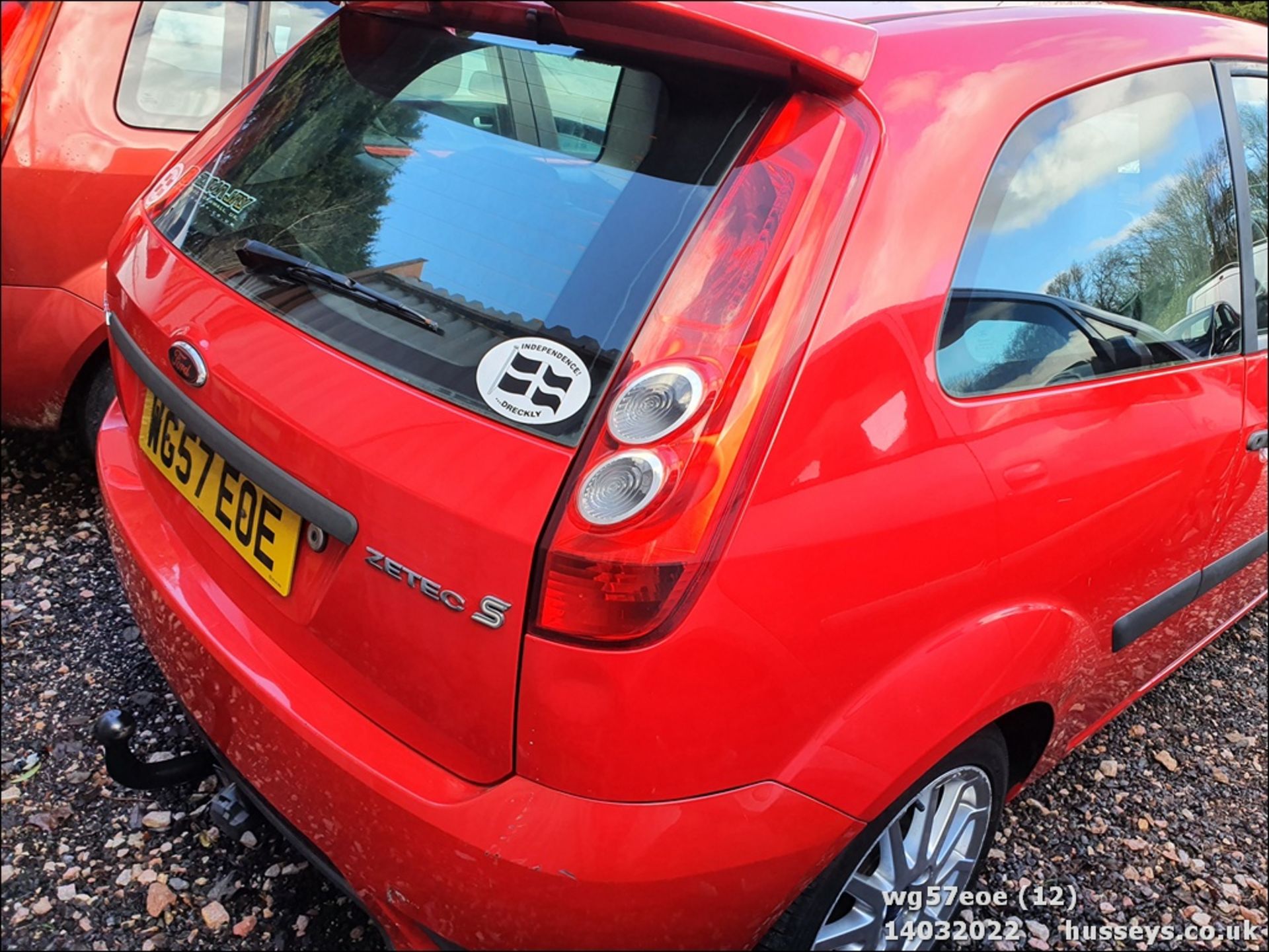 07/57 FORD FIESTA ZETEC S - 1596cc 3dr Hatchback (Red) - Image 12 of 15