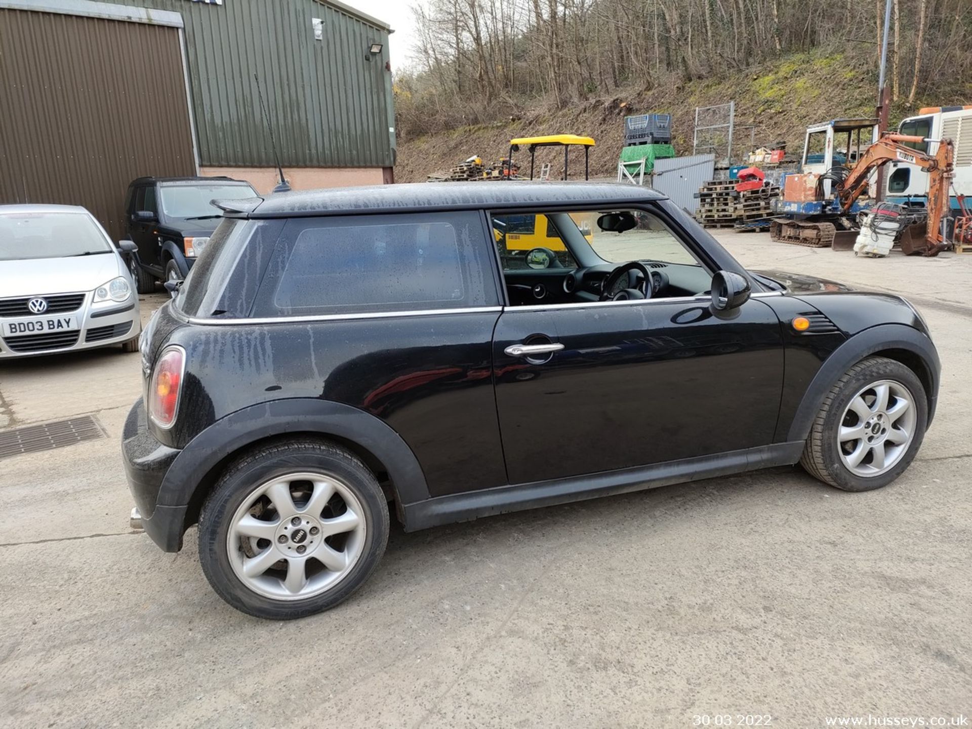 10/10 MINI COOPER D - 1560cc 3dr Hatchback (Black, 83k) - Image 15 of 21