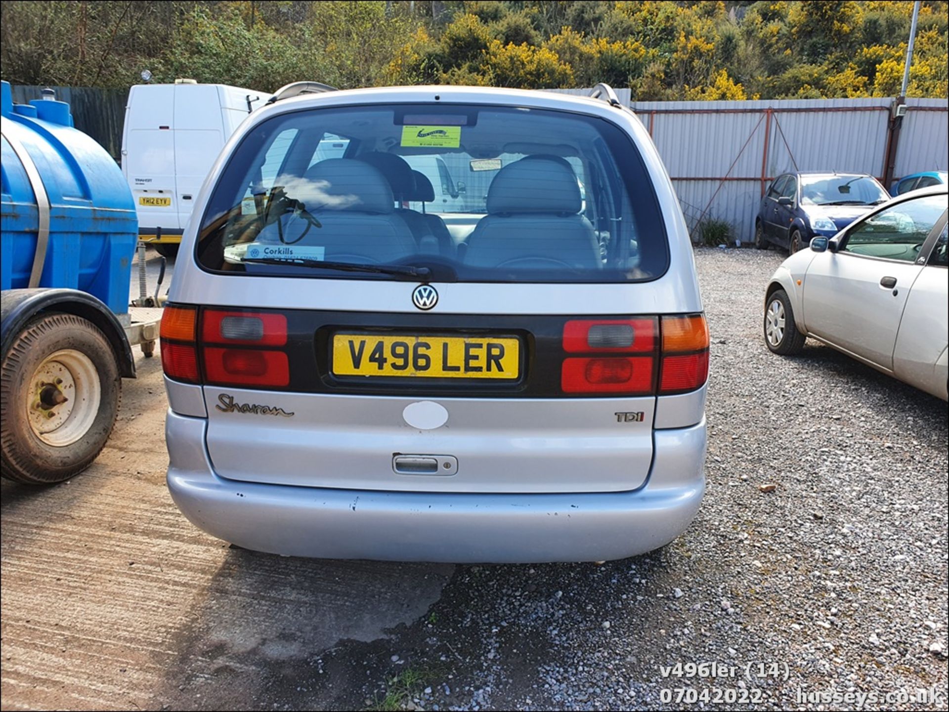 2006 VOLKSWAGEN SHARAN S TDI - 1896cc 5dr Estate (Silver) - Image 14 of 23