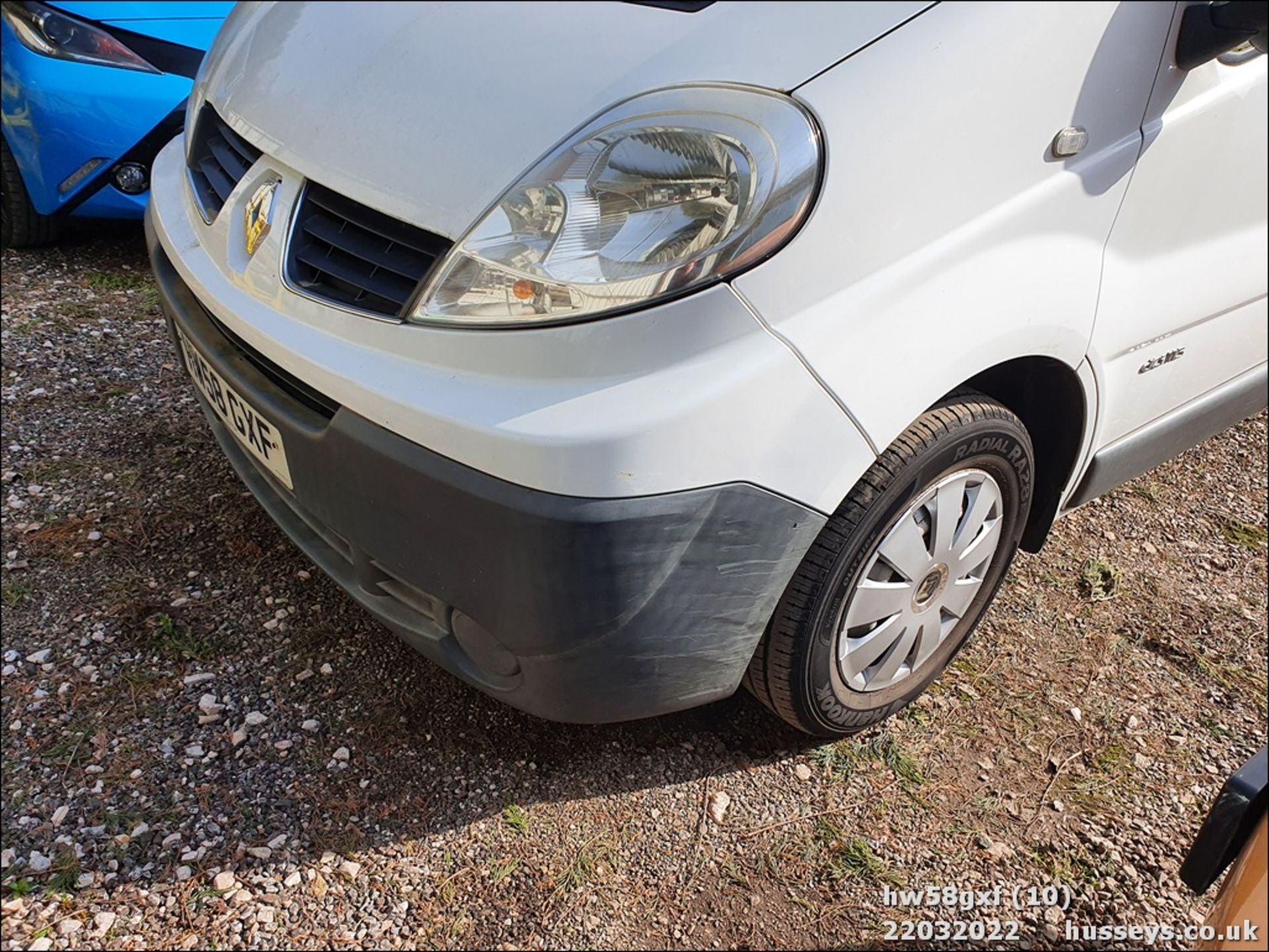 09/58 RENAULT TRAFIC LL29 DCI 115 - 1995cc 5dr Van (White, 78k) - Image 10 of 30