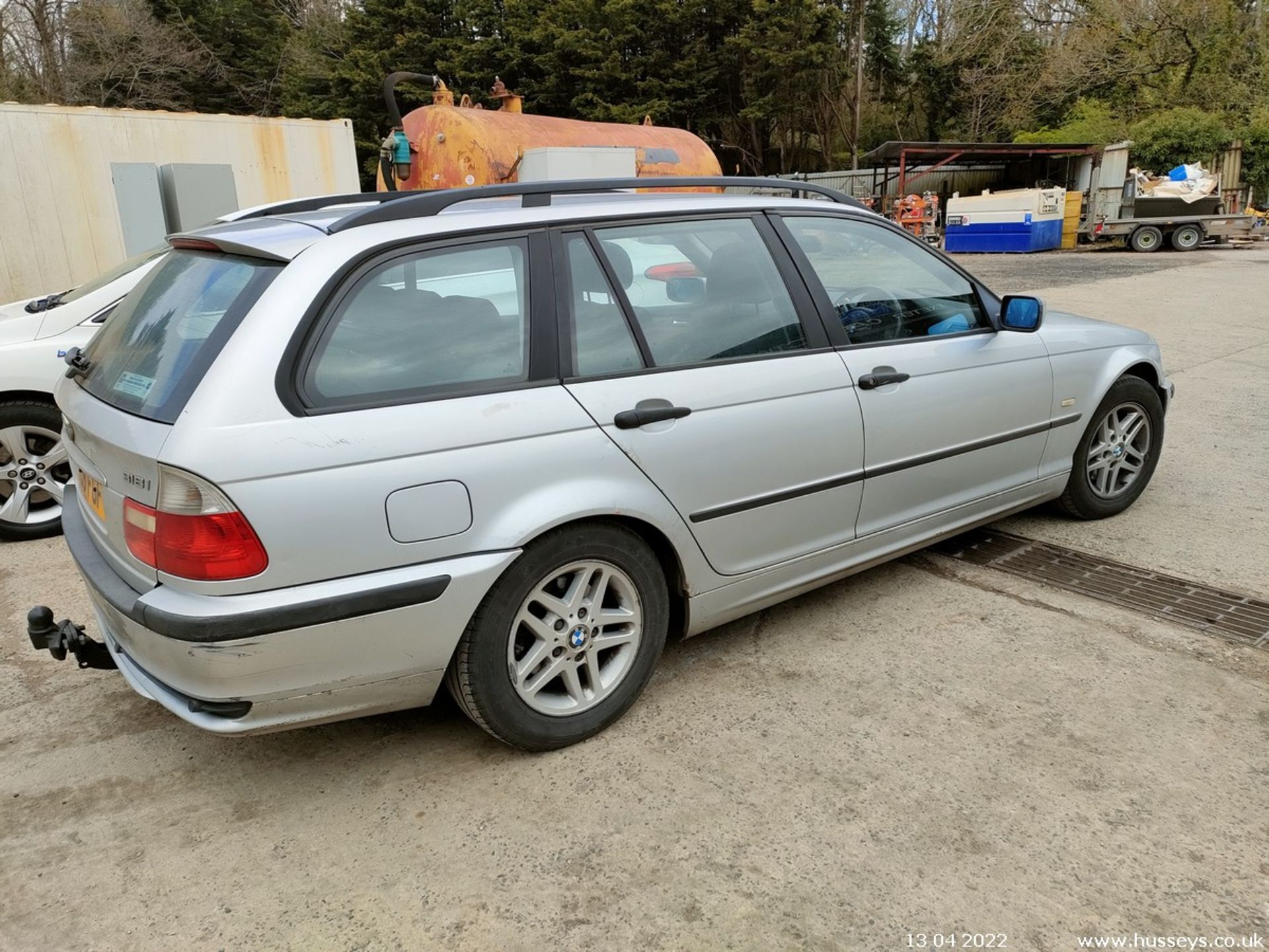 2000 BMW 318 SE TOURING AUTO - 1895cc 5dr Estate (Silver, 117k) - Image 13 of 23