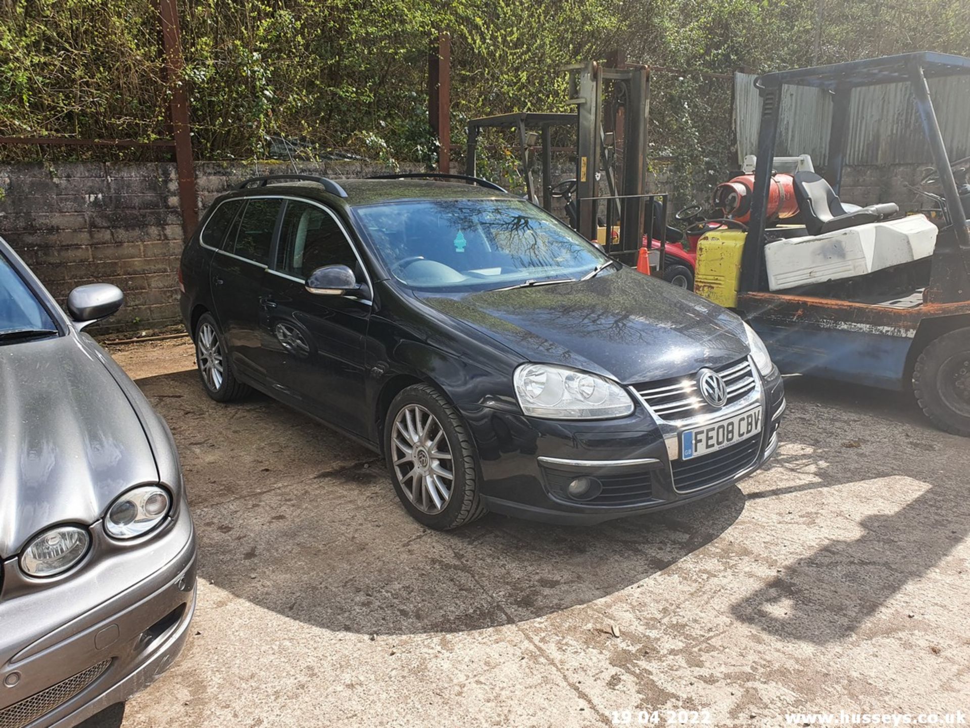 08/08 VOLKSWAGEN GOLF SPORTLINE TDI 140 - 1968cc 5dr Estate (Black, 156k) - Image 2 of 25