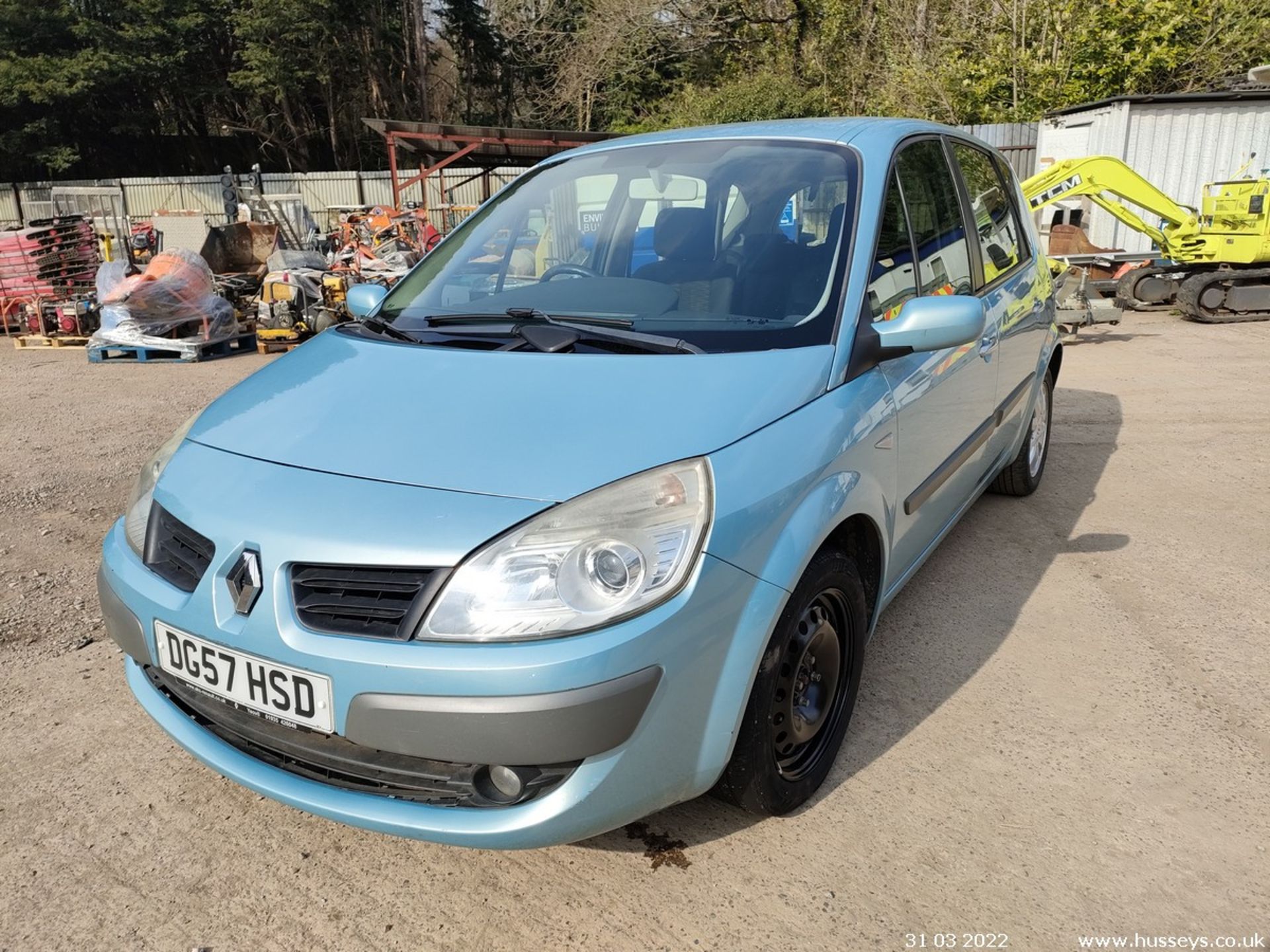 07/57 RENAULT SCENIC DYN VVT - 1598cc 5dr MPV (Blue) - Image 4 of 22