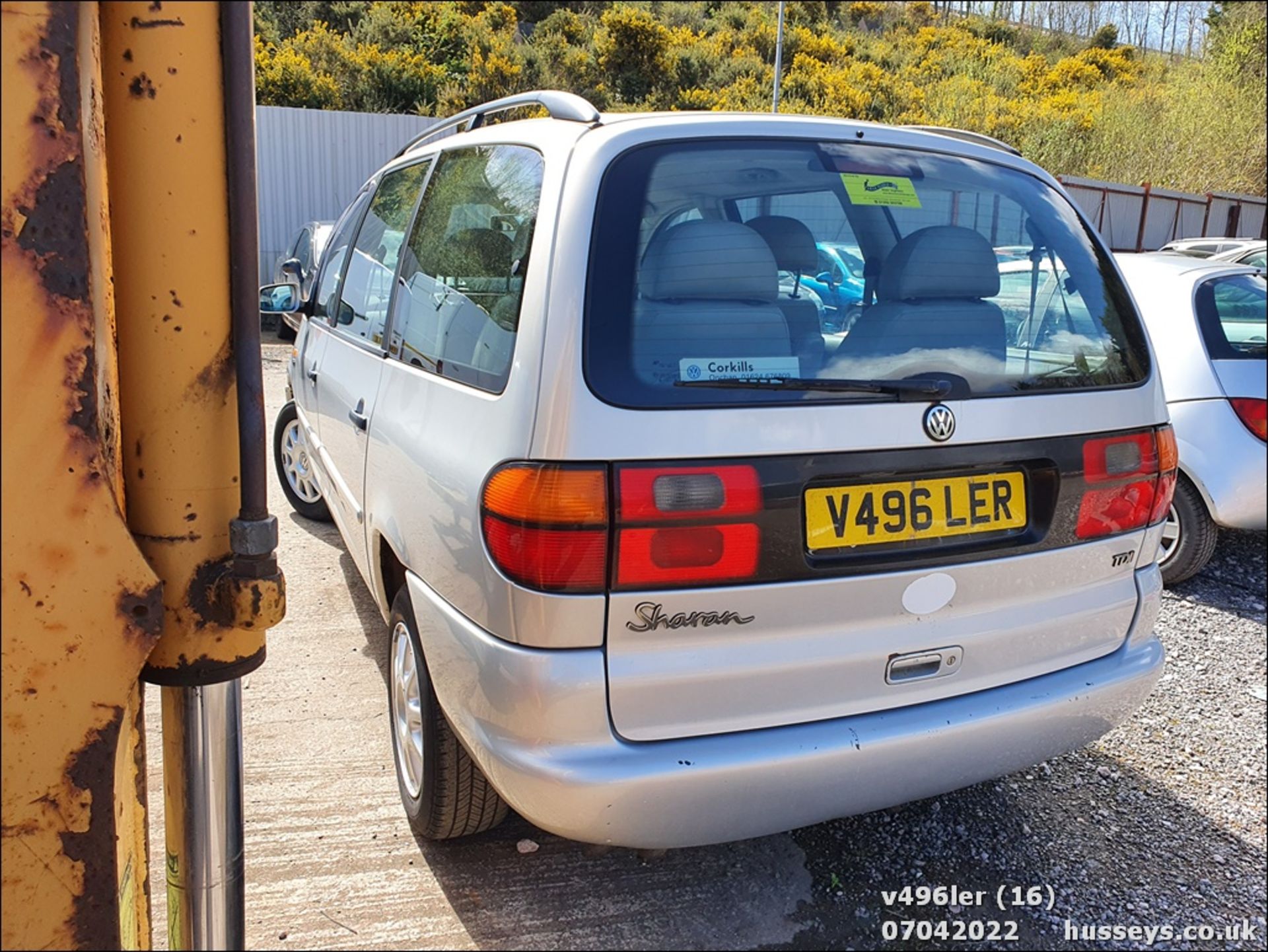 2006 VOLKSWAGEN SHARAN S TDI - 1896cc 5dr Estate (Silver) - Image 16 of 23