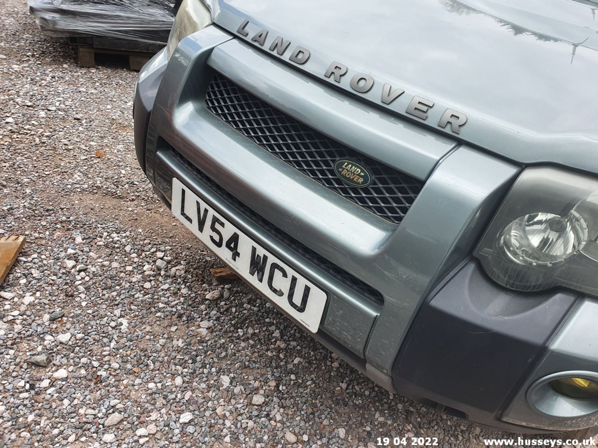 04/54 LAND ROVER FREELANDER XEI - 1796cc 5dr Estate (Green, 69k) - Image 18 of 28