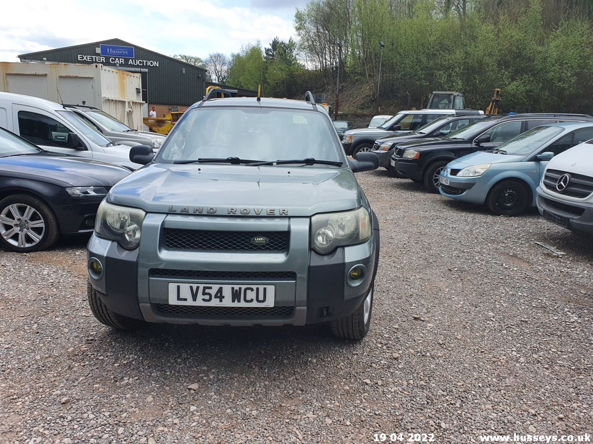 04/54 LAND ROVER FREELANDER XEI - 1796cc 5dr Estate (Green, 69k) - Image 11 of 28