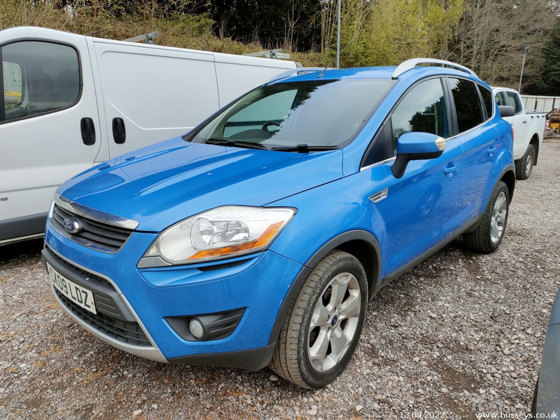 09/09 FORD KUGA ZETEC TDCI - 1997cc 5dr Estate (Blue) - Image 6 of 27