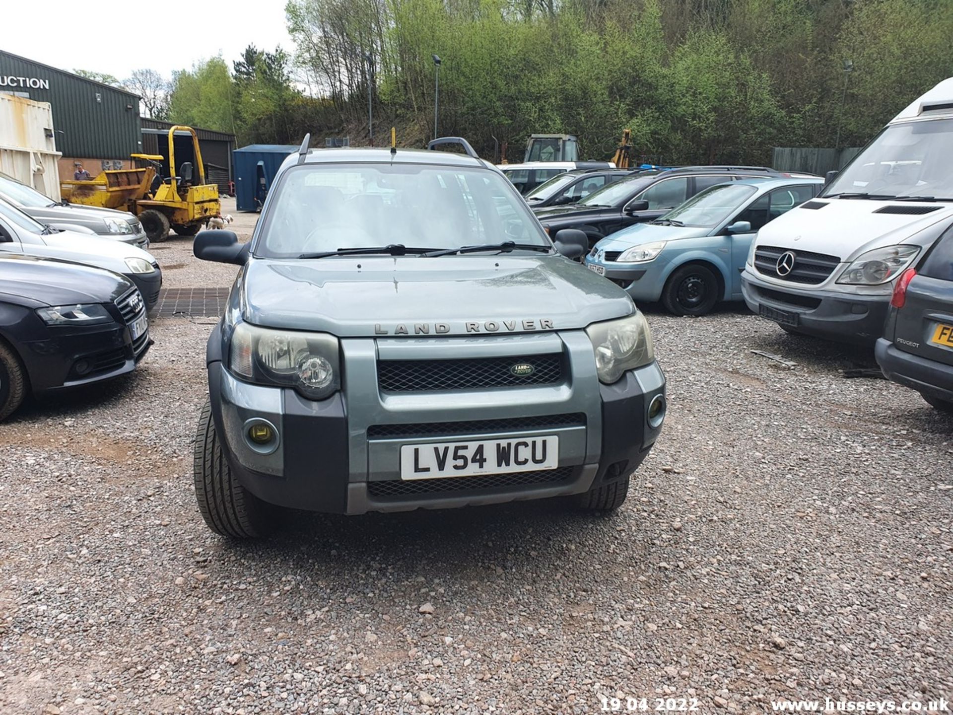 04/54 LAND ROVER FREELANDER XEI - 1796cc 5dr Estate (Green, 69k) - Image 12 of 28