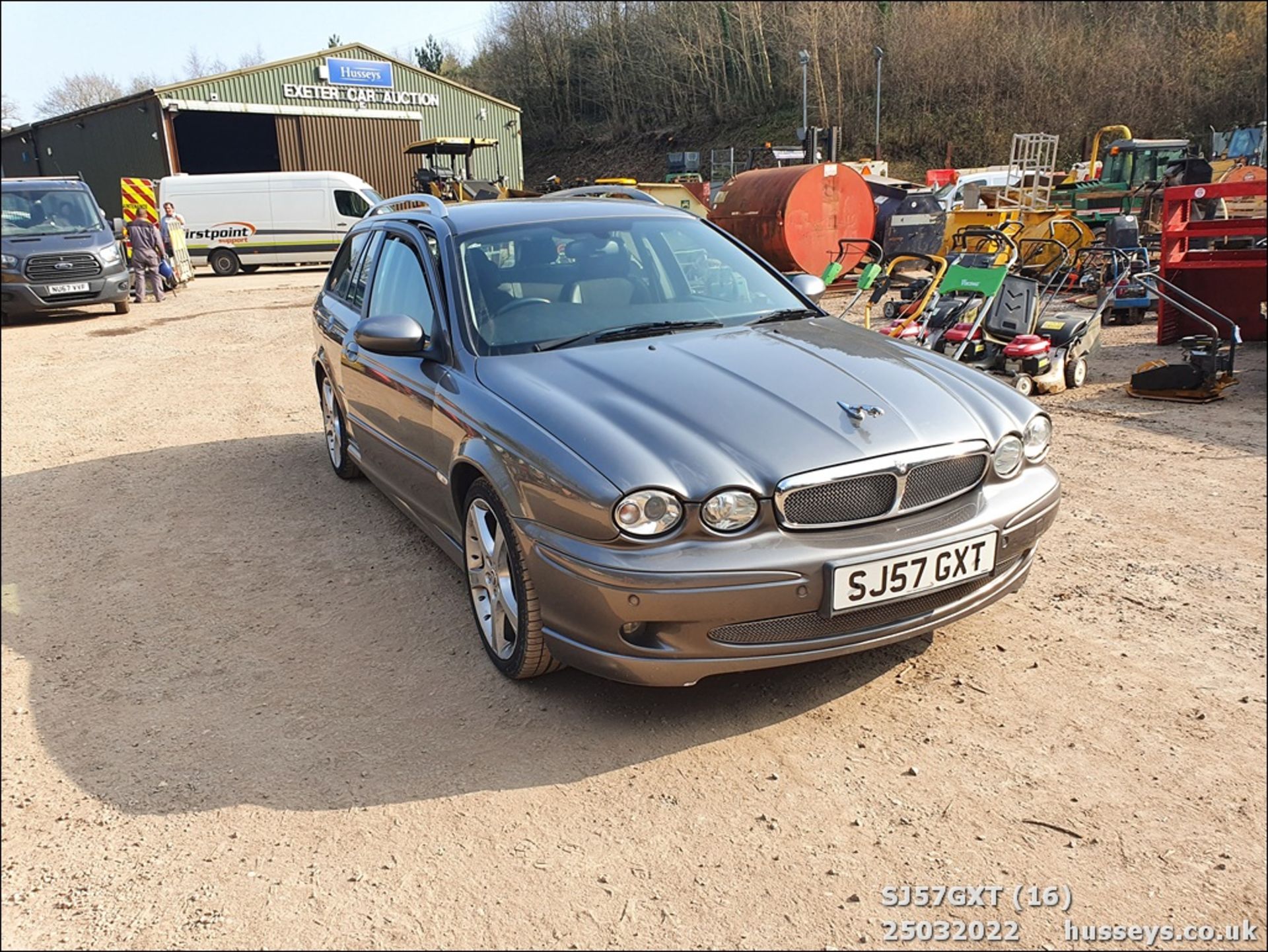 07/57 JAGUAR X-TYPE S D - 1998cc 5dr Estate (Grey) - Image 17 of 40