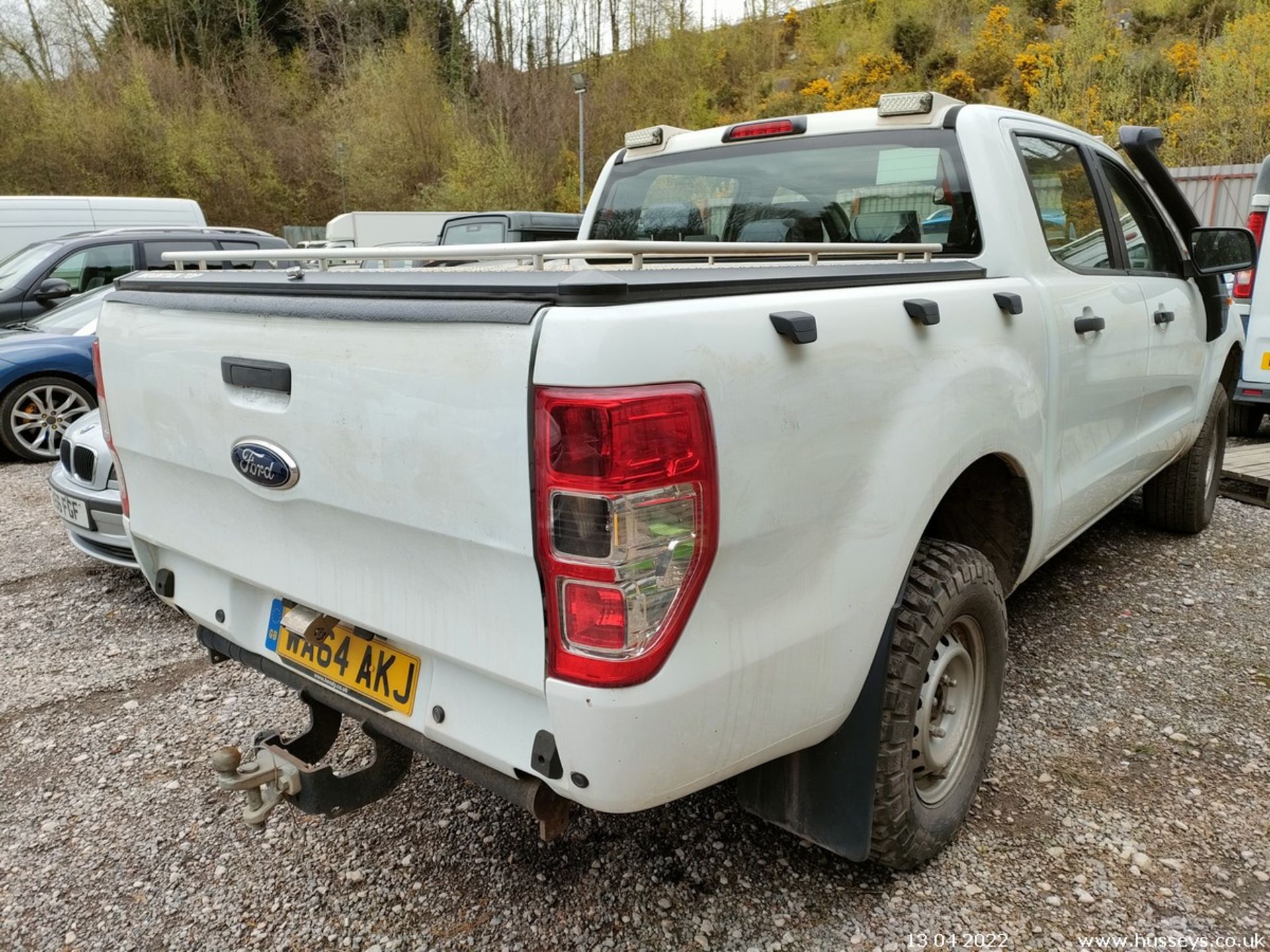 14/64 FORD RANGER XL 4X4 DCB TDCI - 2198cc 4x4 (White, 34k) - Image 11 of 21