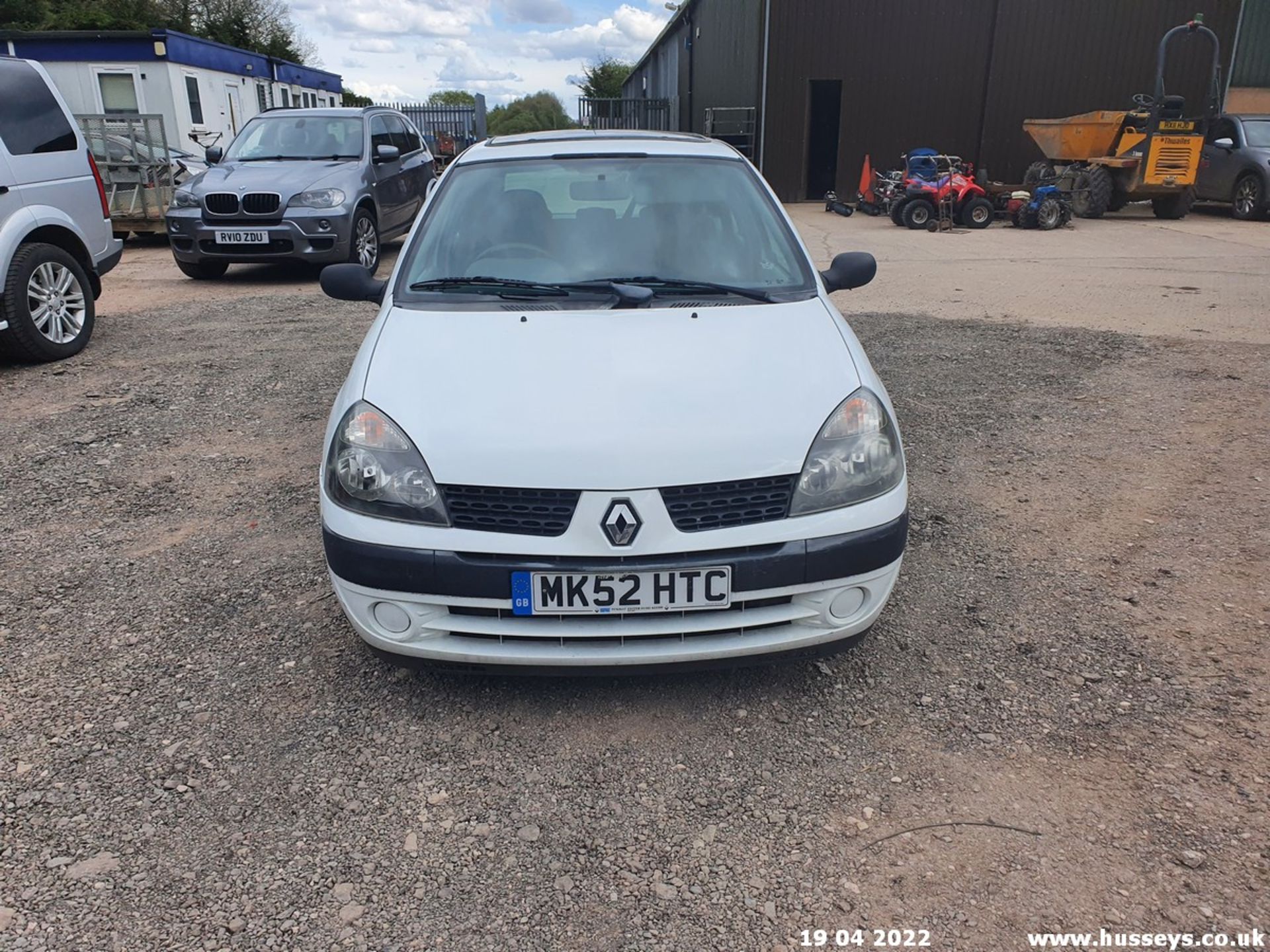 02/52 RENAULT CLIO EXPRESSION DCI 65 - 1461cc 5dr Hatchback (White, 22k) - Image 19 of 22