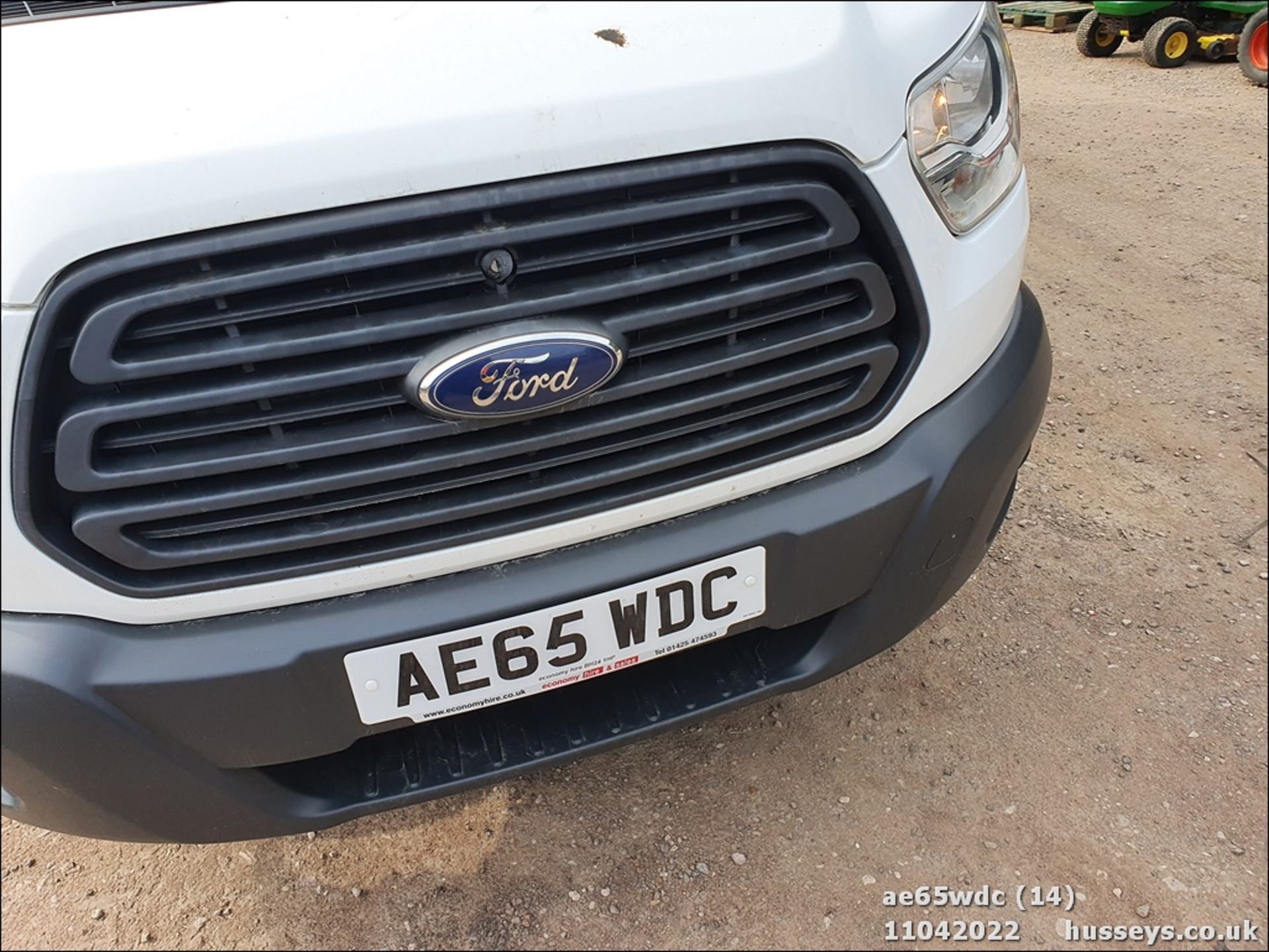 15/65 FORD TRANSIT 350 - 2198cc 2dr Luton (White, 84k) - Image 14 of 23