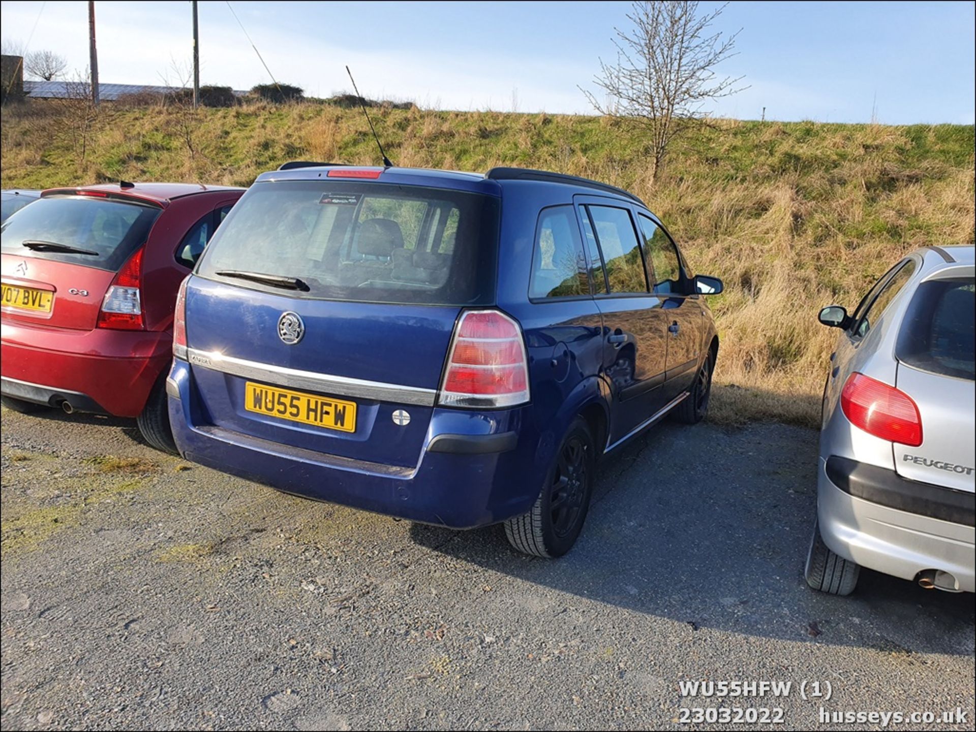 06/55 VAUXHALL ZAFIRA EXPRESSION - 1598cc 5dr MPV (Blue) - Image 2 of 32