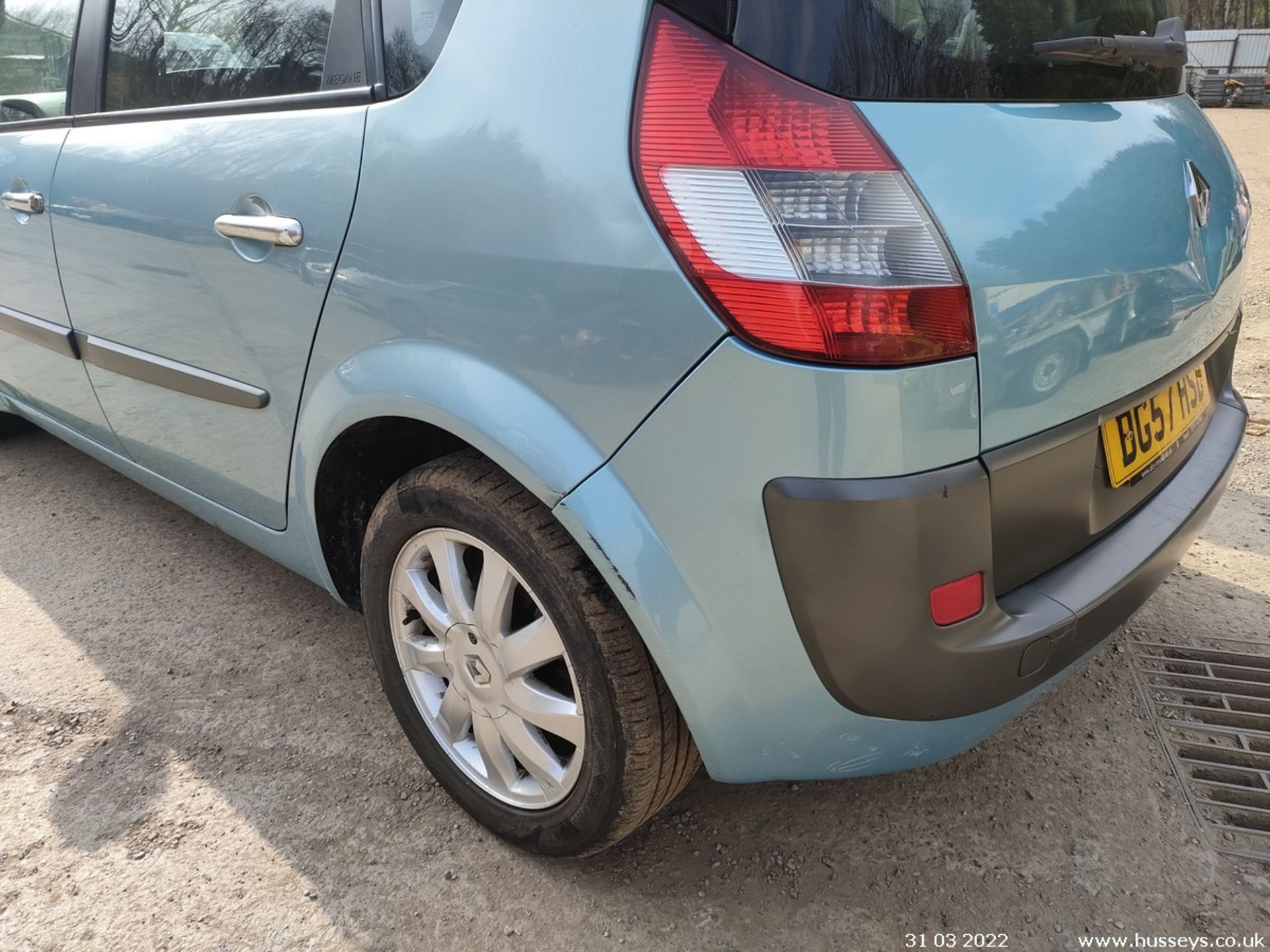 07/57 RENAULT SCENIC DYN VVT - 1598cc 5dr MPV (Blue) - Image 10 of 22