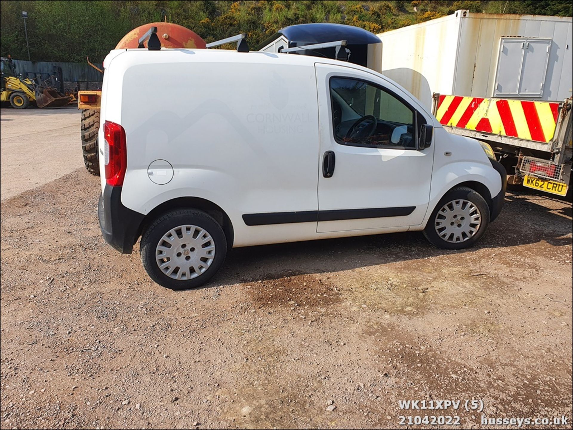 11/11 PEUGEOT BIPPER SE HDI - 1248cc 5dr Van (White, 54k) - Image 5 of 26