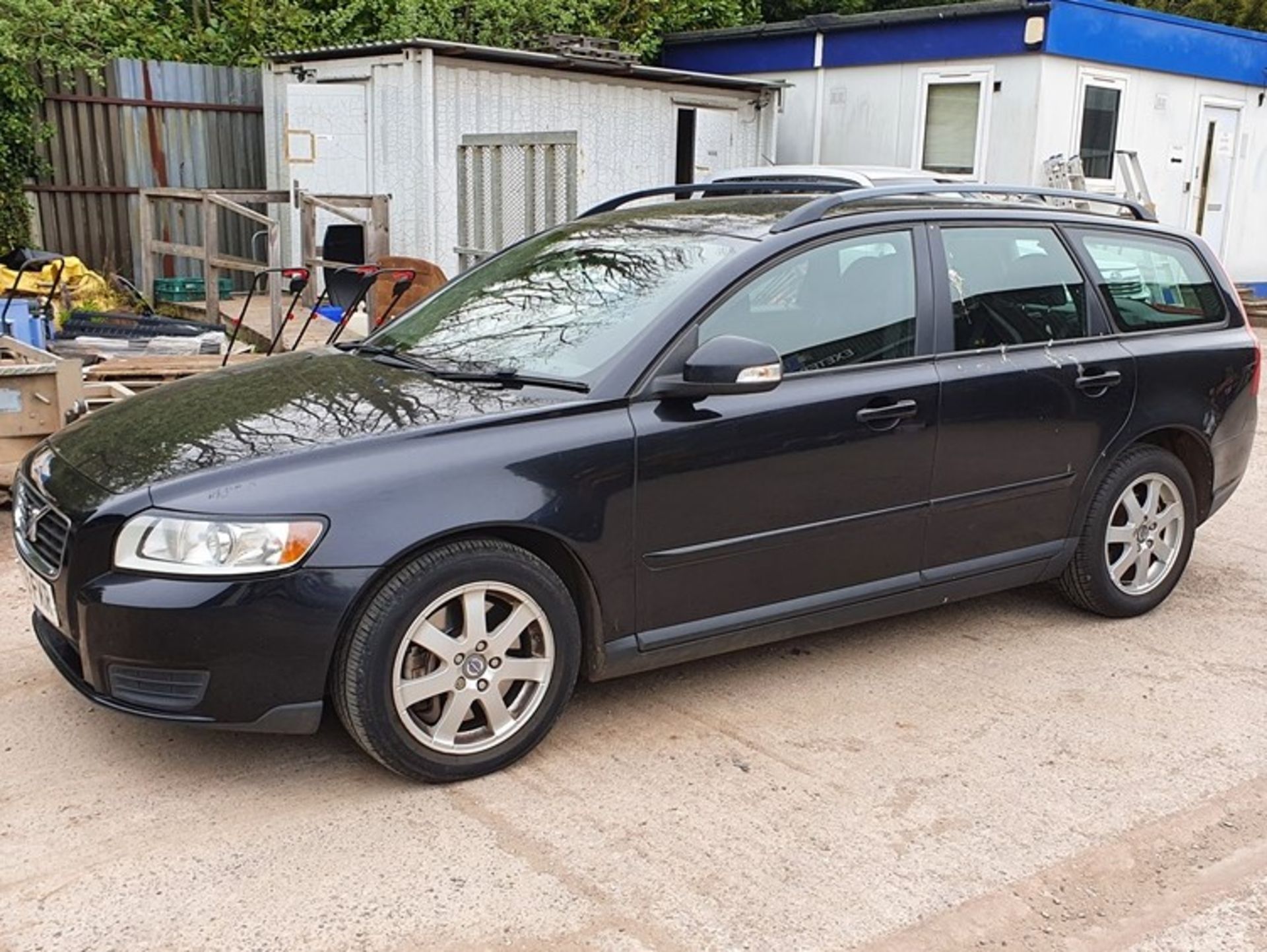 10/59 VOLVO V50 S D AUTO - 1997cc 5dr Estate (Black, 95k)