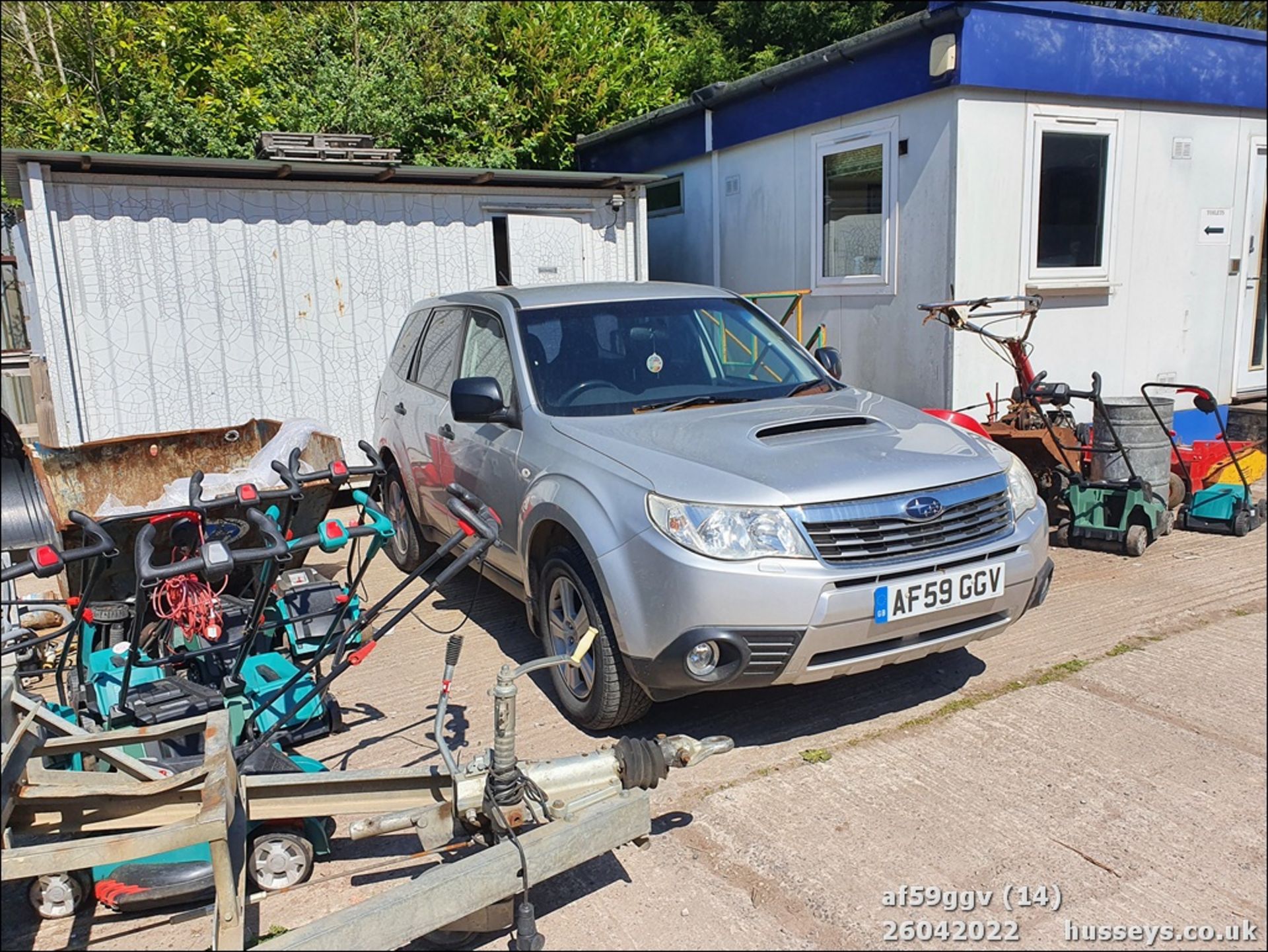 10/59 SUBARU FORESTER X BOXER D 4WD - 1998cc 5dr Estate (Silver, 126k) - Image 27 of 42