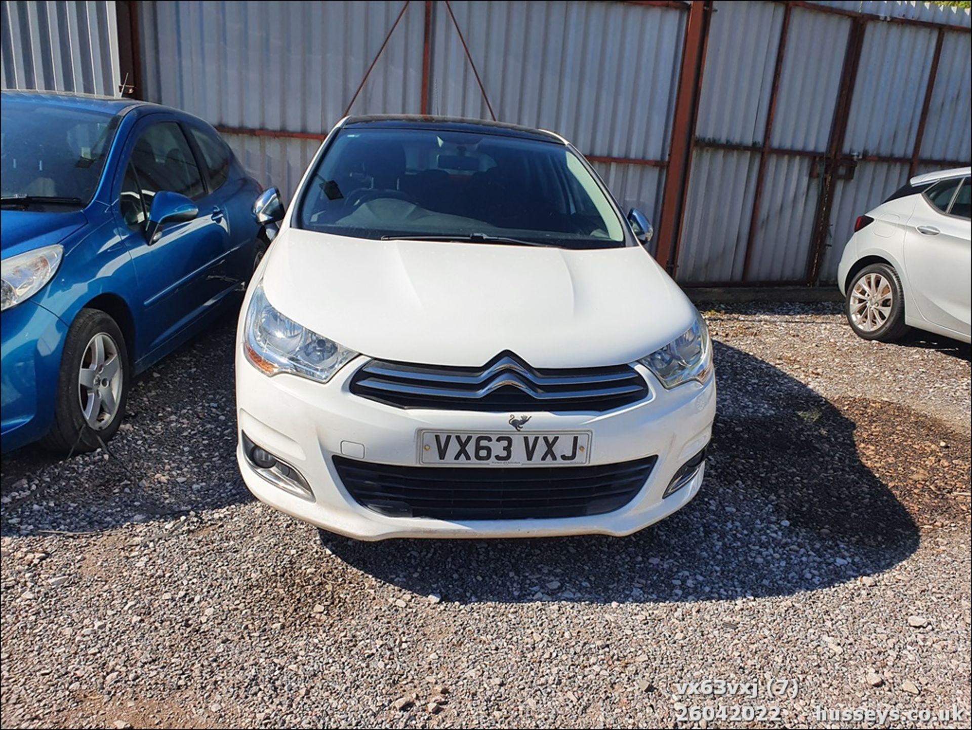 13/63 CITROEN C4 SELECTION AIRDREAM E-H - 1560cc 5dr Hatchback (White, 57k) - Image 7 of 43