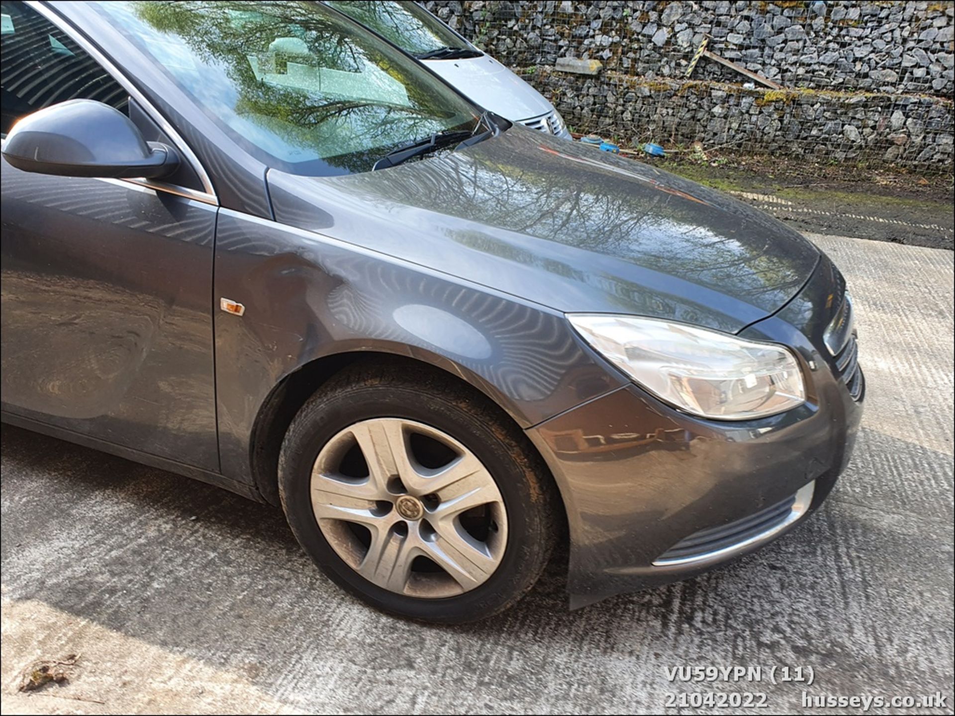 09/59 VAUXHALL INSIGNIA EXCLUSIV 130CDTI - 1956cc 5dr Estate (Grey, 132k) - Image 11 of 28