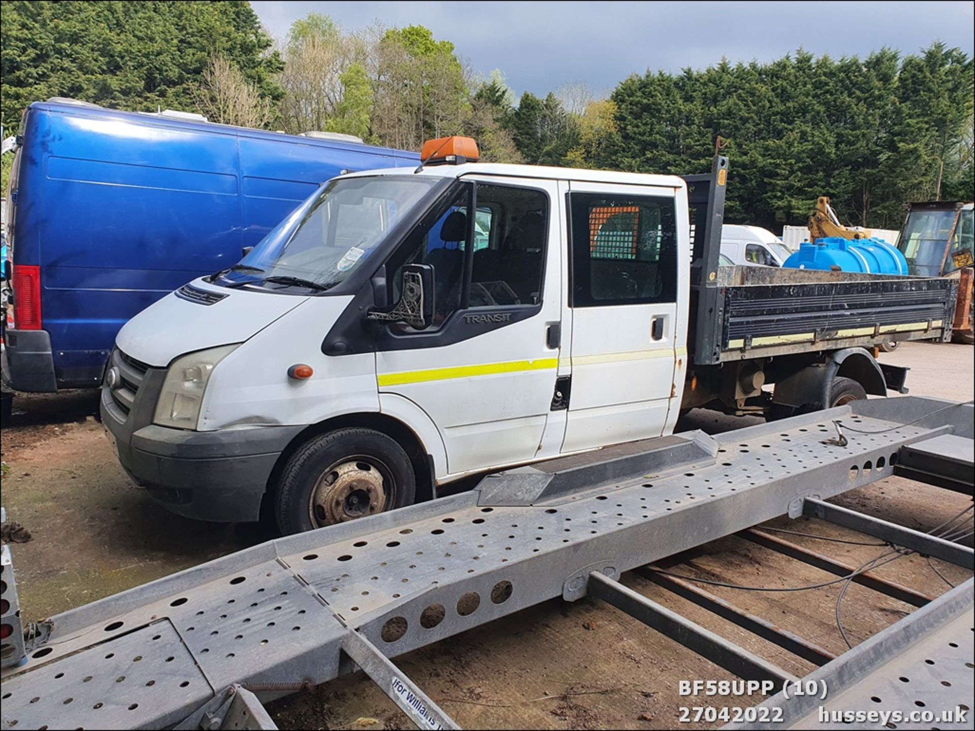 08/58 FORD TRANSIT 115 T350L D/C RWD - 2402cc Tipper (White) - Image 10 of 16