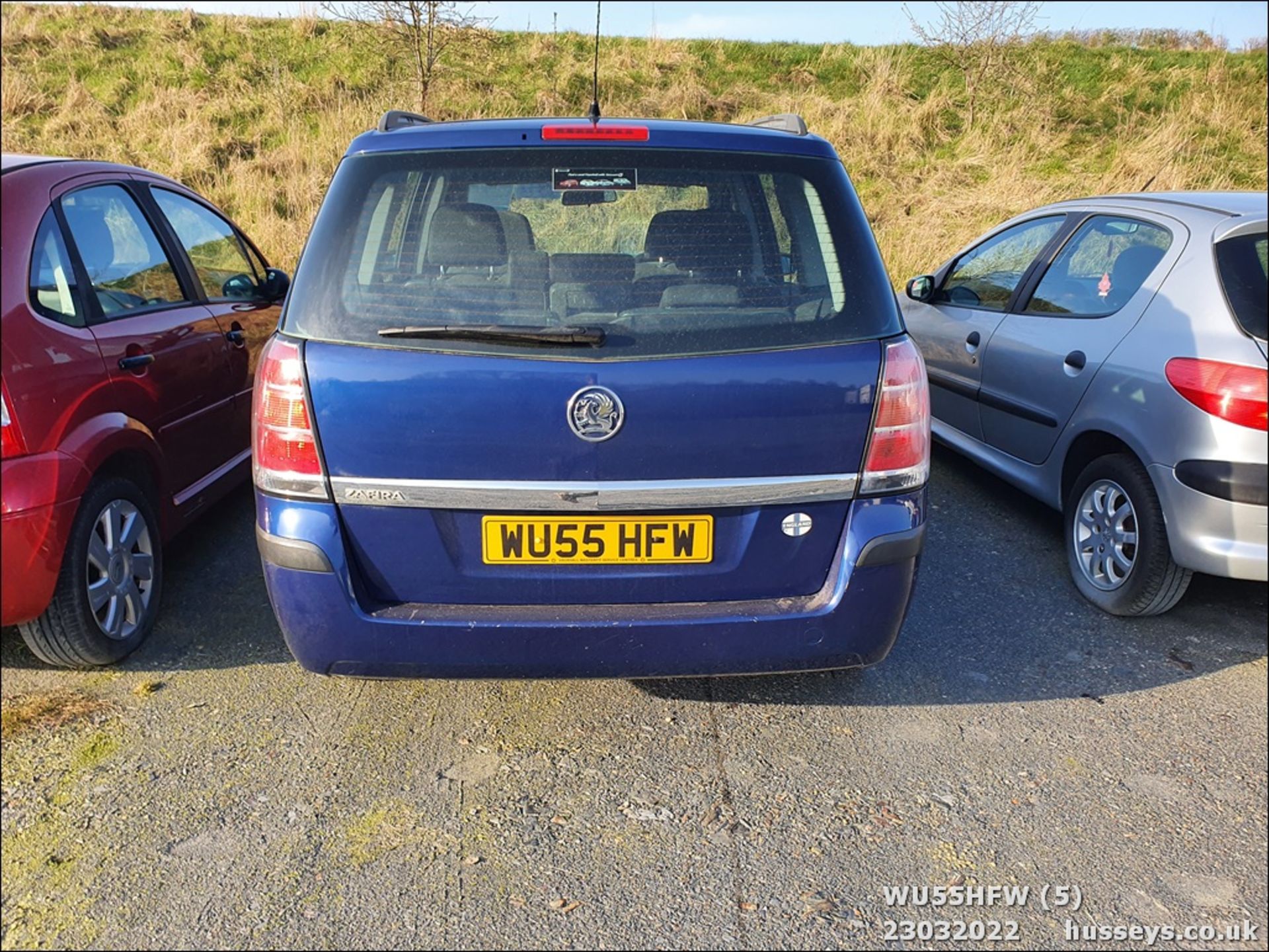 06/55 VAUXHALL ZAFIRA EXPRESSION - 1598cc 5dr MPV (Blue) - Image 6 of 32