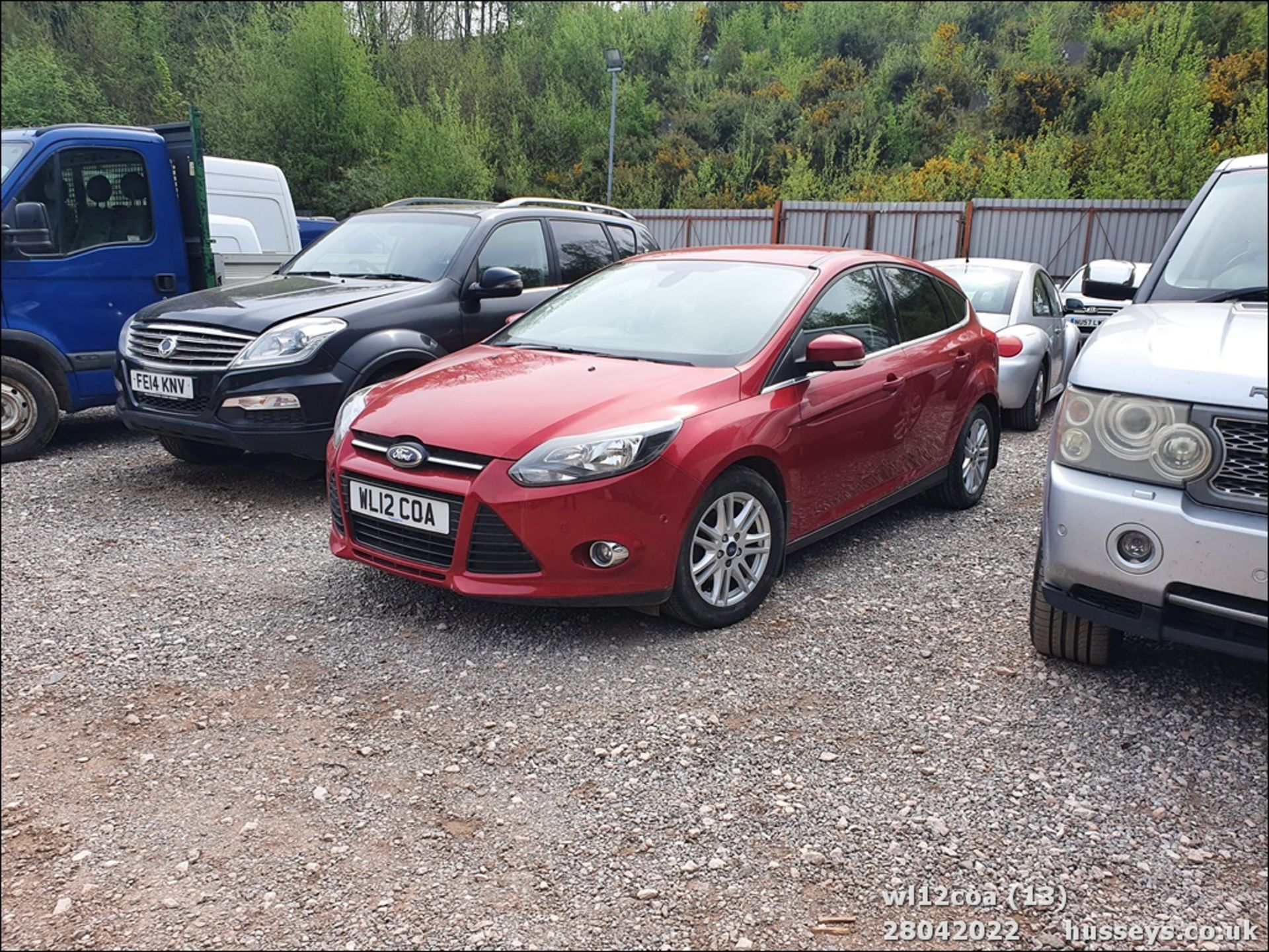 12/12 FORD FOCUS TITANIUM TURBO - 998cc 5dr Hatchback (Red) - Image 14 of 14