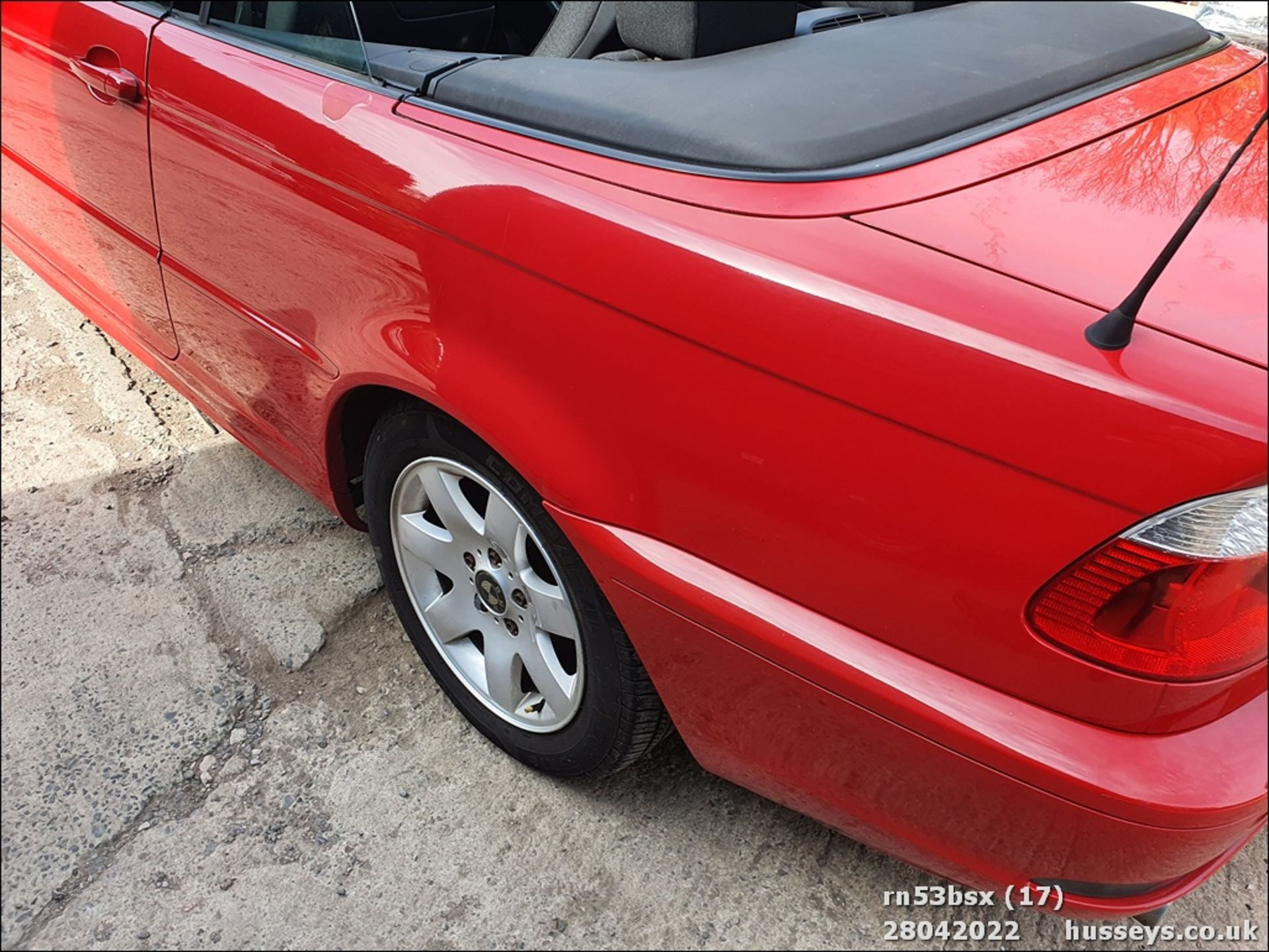 03/53 BMW 318 CI SE - 1995cc 2dr Convertible (Red) - Image 17 of 25