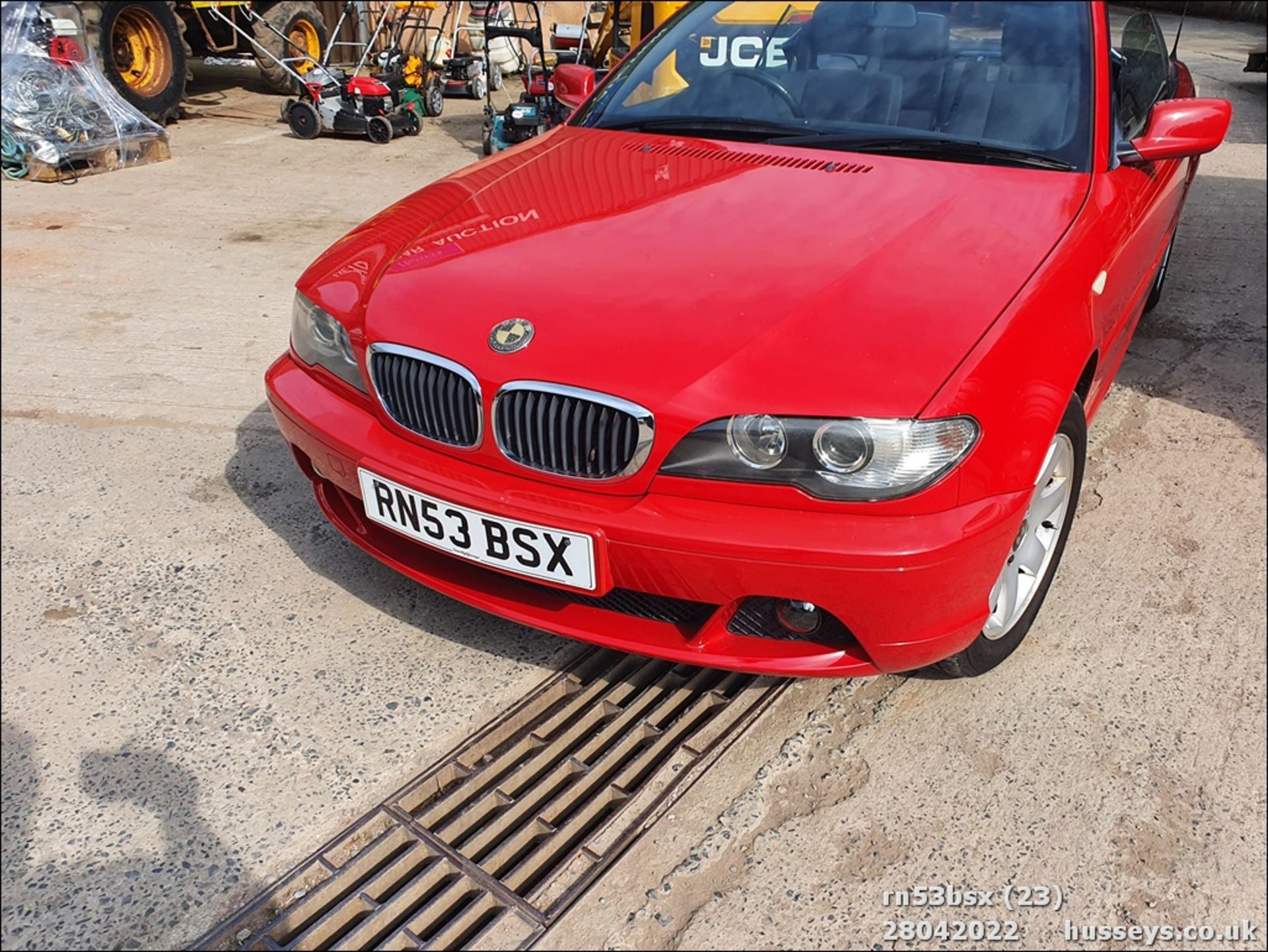 03/53 BMW 318 CI SE - 1995cc 2dr Convertible (Red) - Image 23 of 25