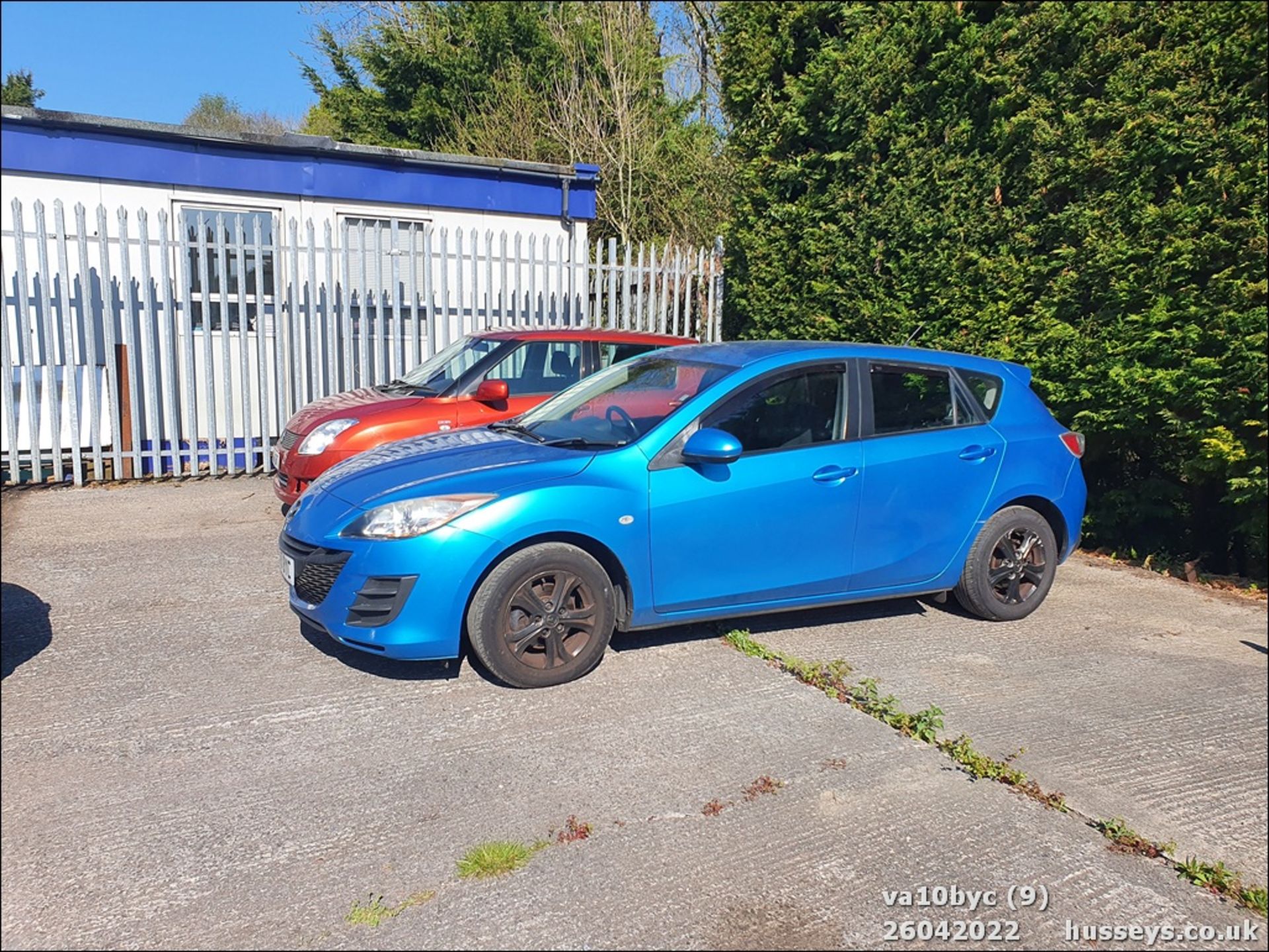 10/10 MAZDA 3 TS D - 1560cc 5dr Hatchback (Blue) - Image 9 of 31